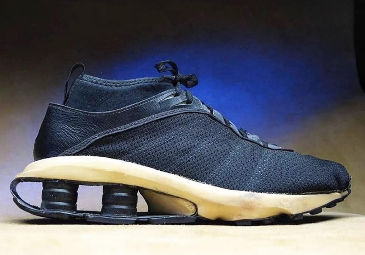 THE NIKE SHOX VC1 THE NIKE SHOX VC1