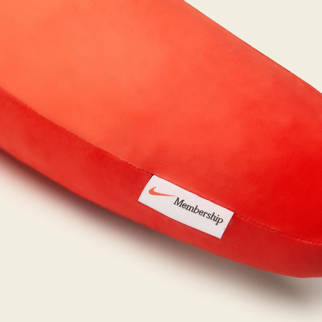 Nike dévoile le "Birthday Pillow Gift Box" 