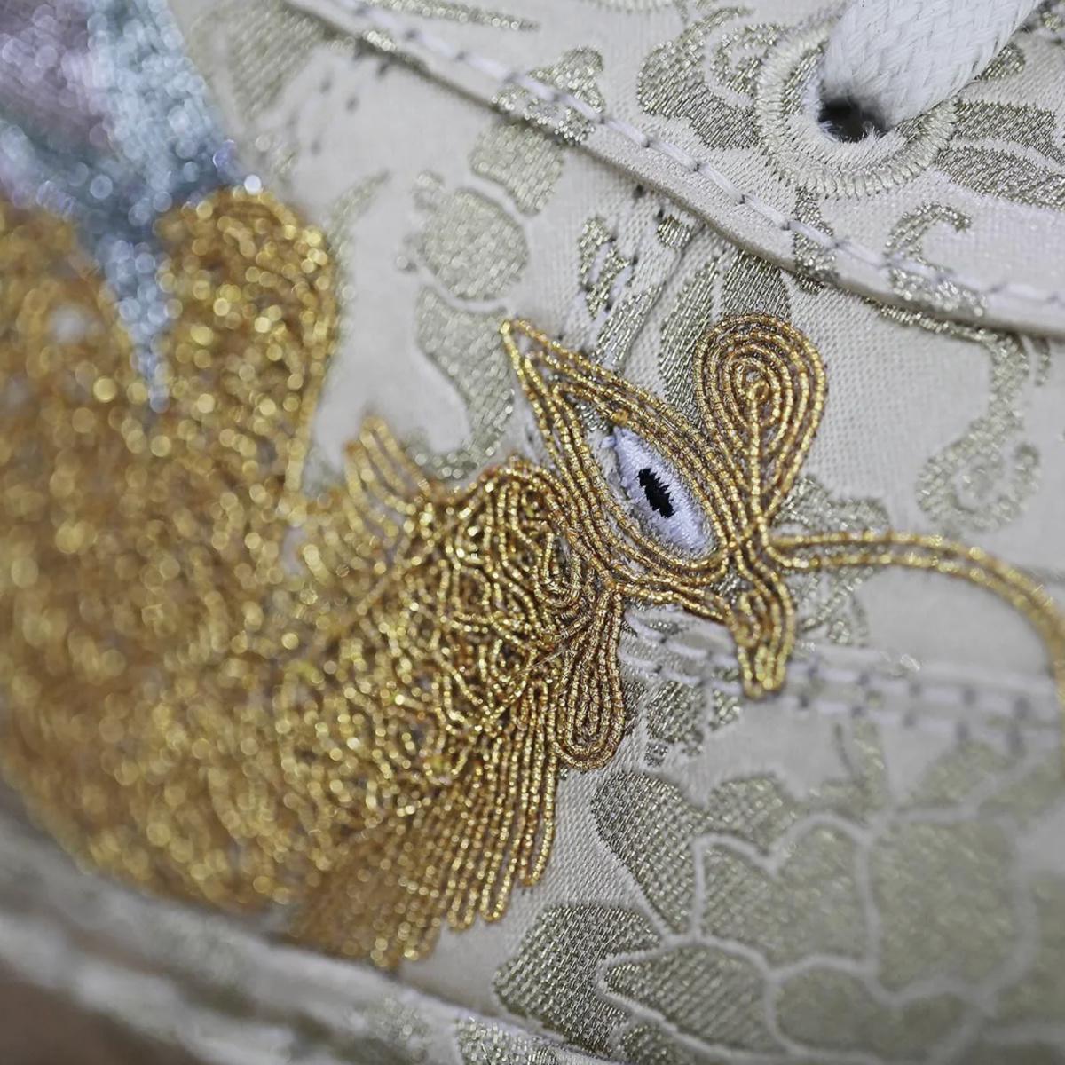 La célébration du Nouvel An chinois par Nike atteint de nouveaux sommets avec une Air Force 1 à 365 $. La célébration du Nouvel An chinois par Nike atteint de nouveaux sommets avec une Air Force 1 à 365 $.