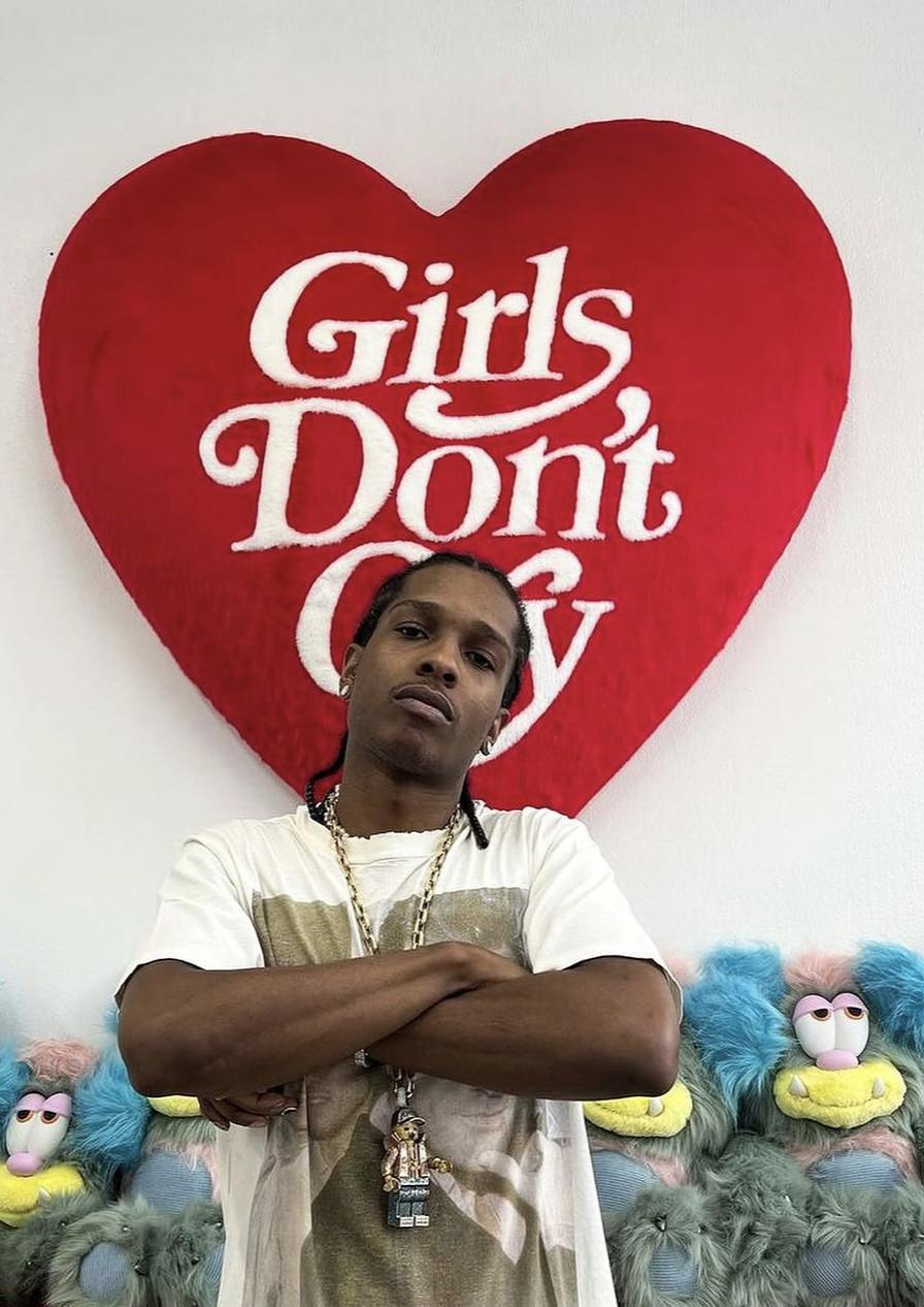 « Visty » de VERDY inspire sa prochaine collaboration Nike SB Dunk Low « Visty » de VERDY inspire sa prochaine collaboration Nike SB Dunk Low