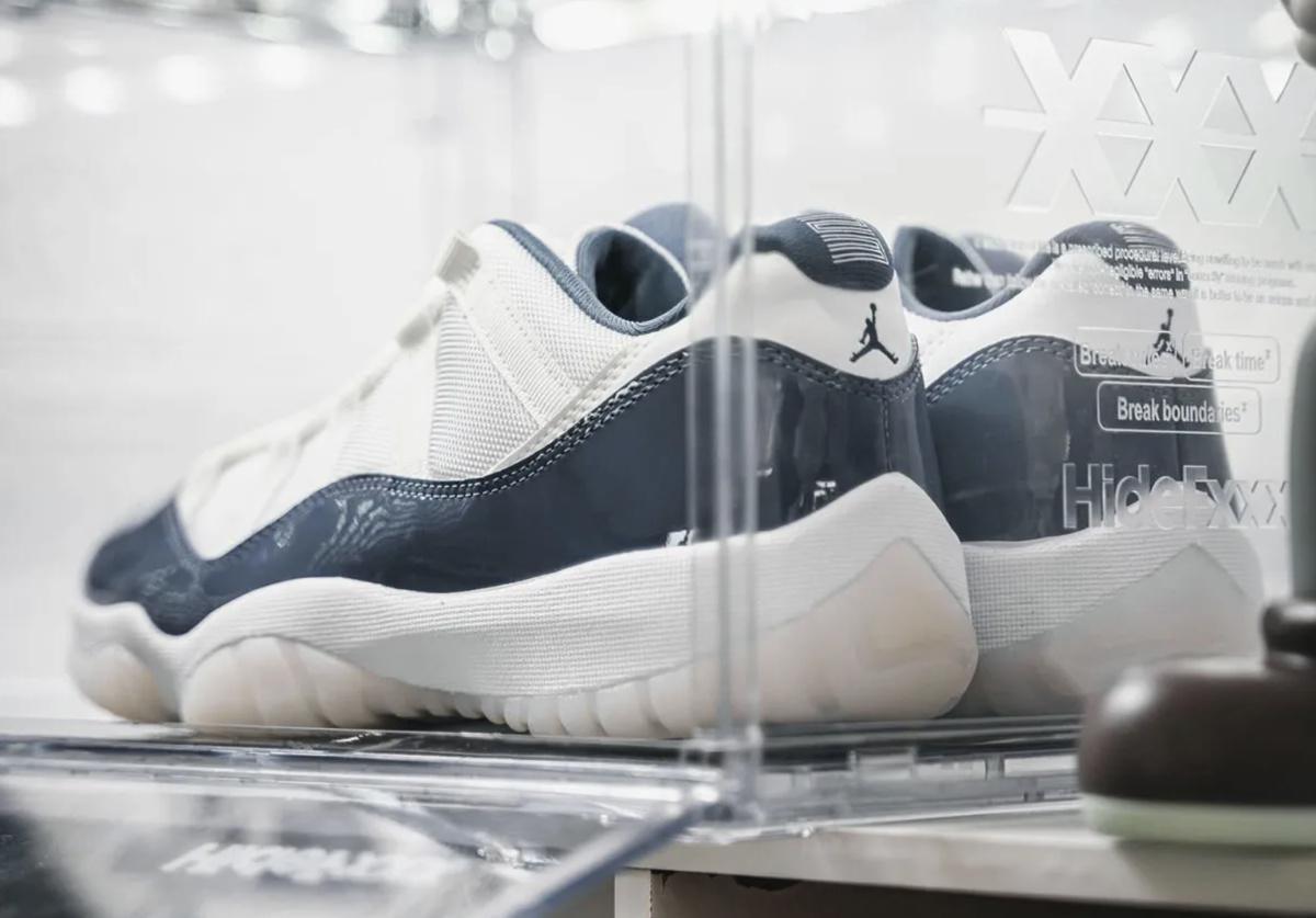 Premier regard sur l'Air Jordan 11 Low "Diffused Blue" Premier regard sur l'Air Jordan 11 Low "Diffused Blue"