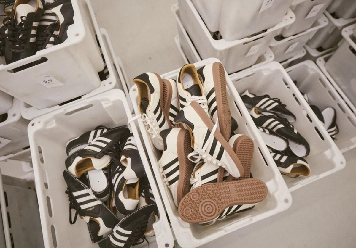 JJJJound annonce officiellement son partenariat avec adidas Originals avec une collaboration sur la Samba JJJJound annonce officiellement son partenariat avec adidas Originals avec une collaboration sur la Samba