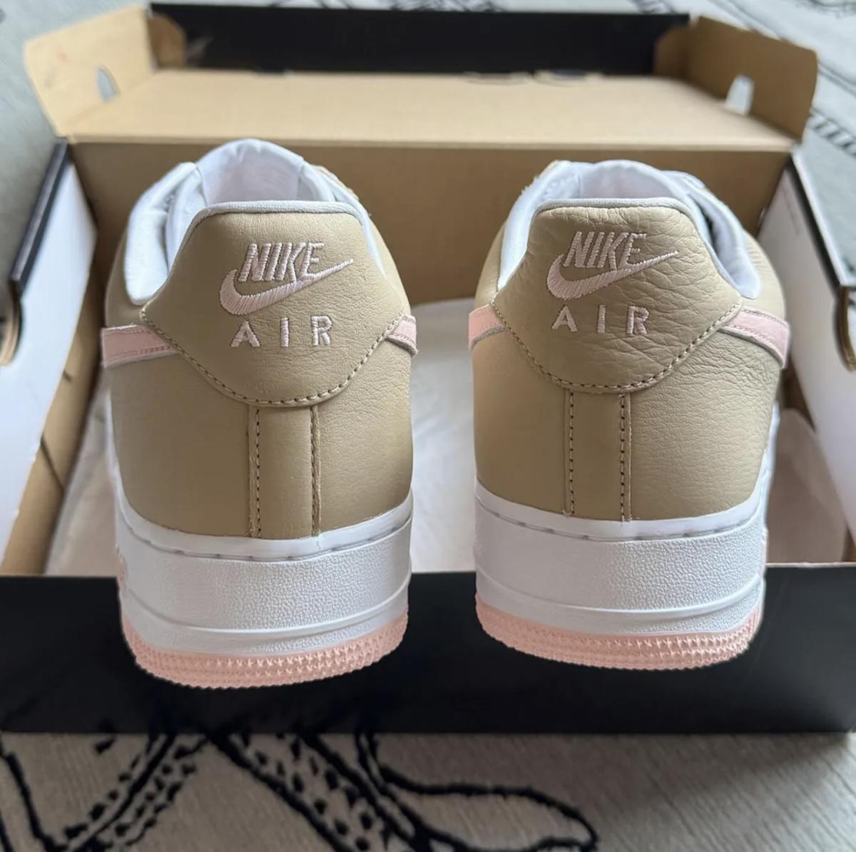 Nouvelles images de la Nike Air Force 1 Low "Linen" (2024) Nouvelles images de la Nike Air Force 1 Low "Linen" (2024)
