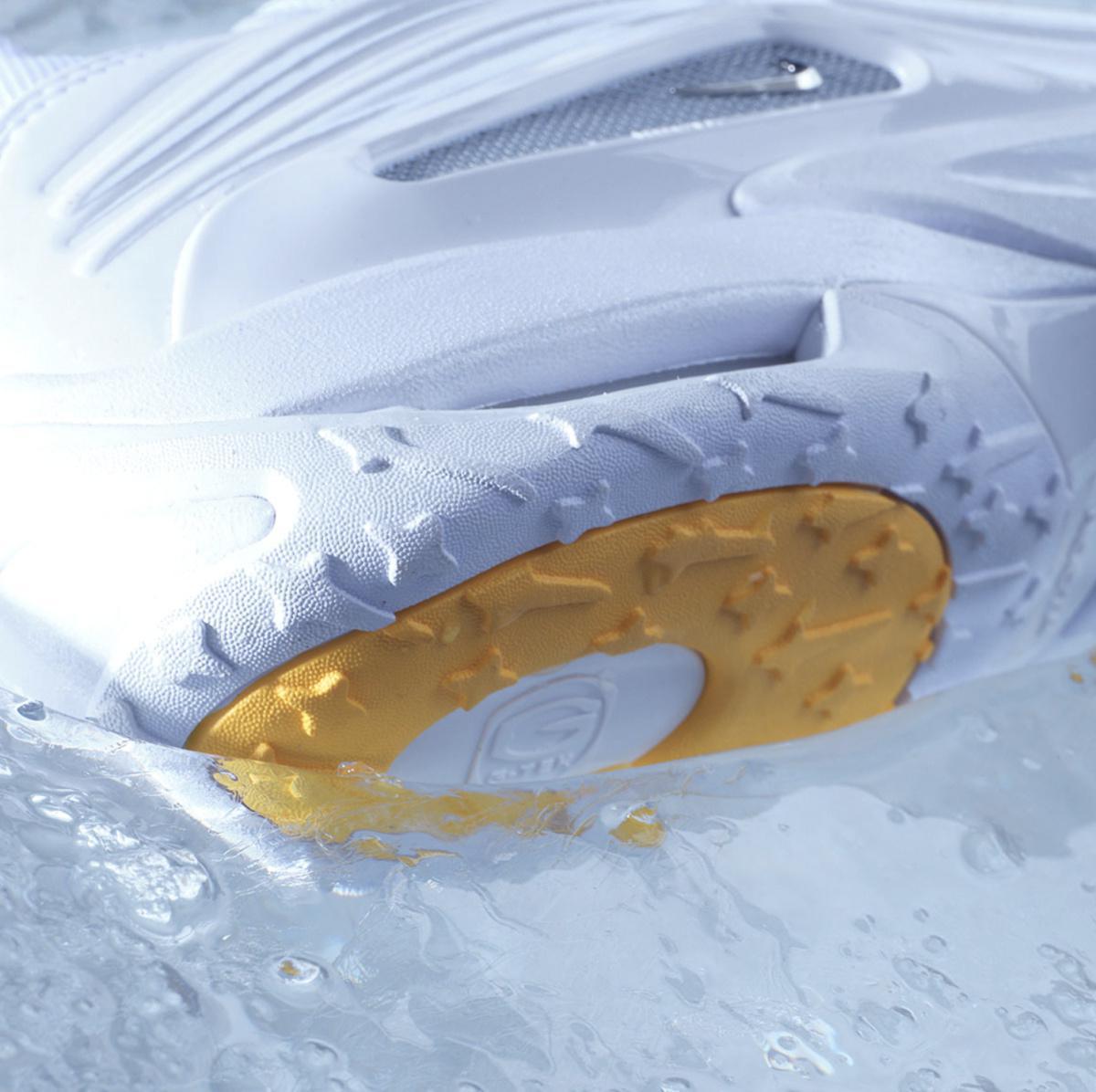 La Nike NOCTA Hot Step 2 "White" sort à minuit sur NOCTA.com La Nike NOCTA Hot Step 2 "White" sort à minuit sur NOCTA.com