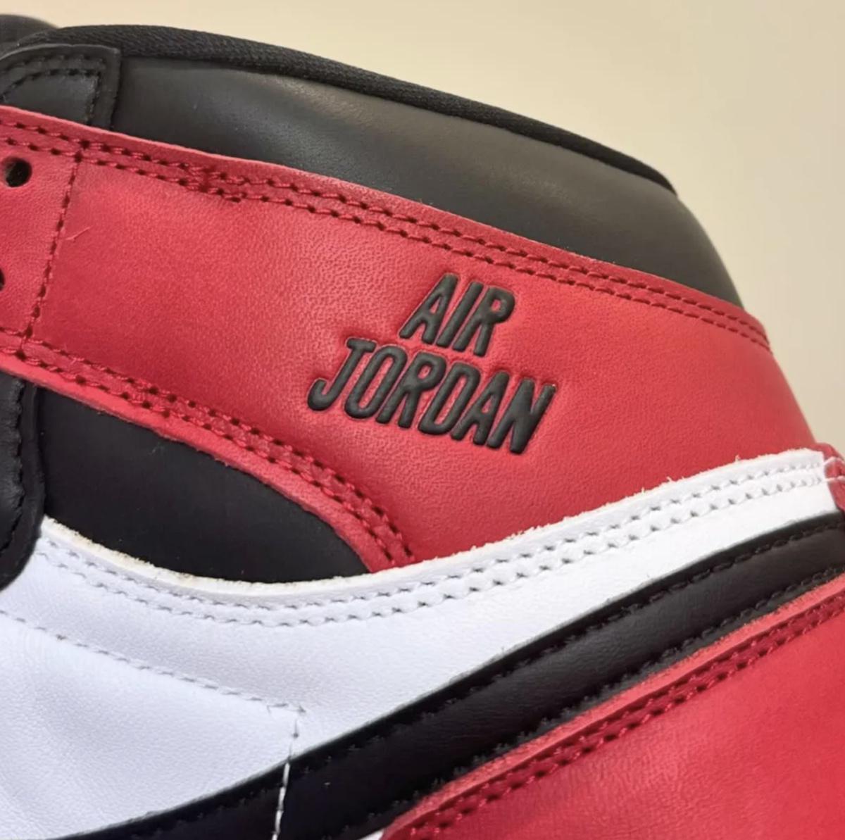 Premier regard sur l'Air Jordan 1 "Black Toe Reimagined" Premier regard sur l'Air Jordan 1 "Black Toe Reimagined"