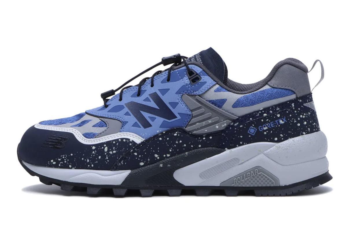 Les Japonais mita et Marquee Player conçoivent un New Balance MT580 hydrofuge et résistant aux taches. Les Japonais mita et Marquee Player conçoivent un New Balance MT580 hydrofuge et résistant aux taches.