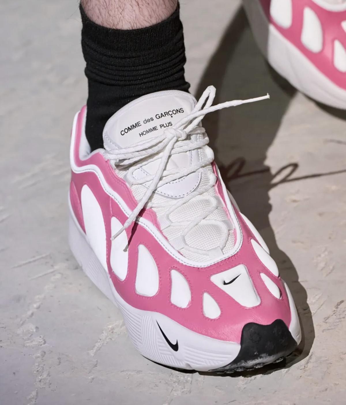 La reprise de la Nike Air Max 96 par COMME des GARÇONS HOMME PLUS fait froncer les sourcils La reprise de la Nike Air Max 96 par COMME des GARÇONS HOMME PLUS fait froncer les sourcils