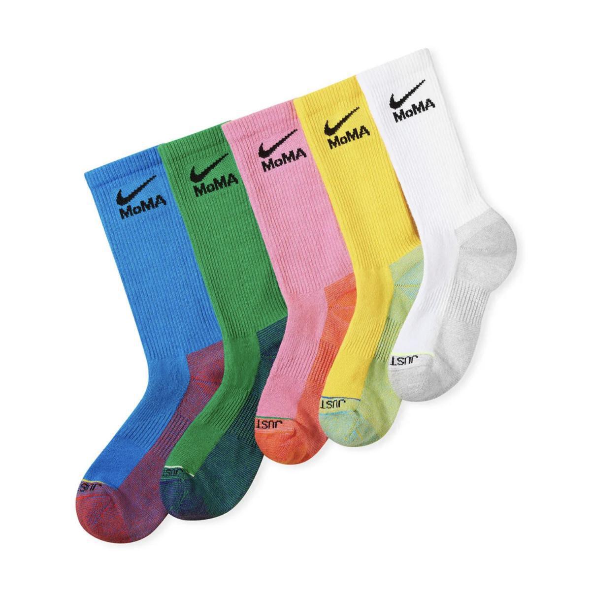 Nike et le MoMA annoncent un partenariat avec des lancements de produits exclusifs Nike et le MoMA annoncent un partenariat avec des lancements de produits exclusifs