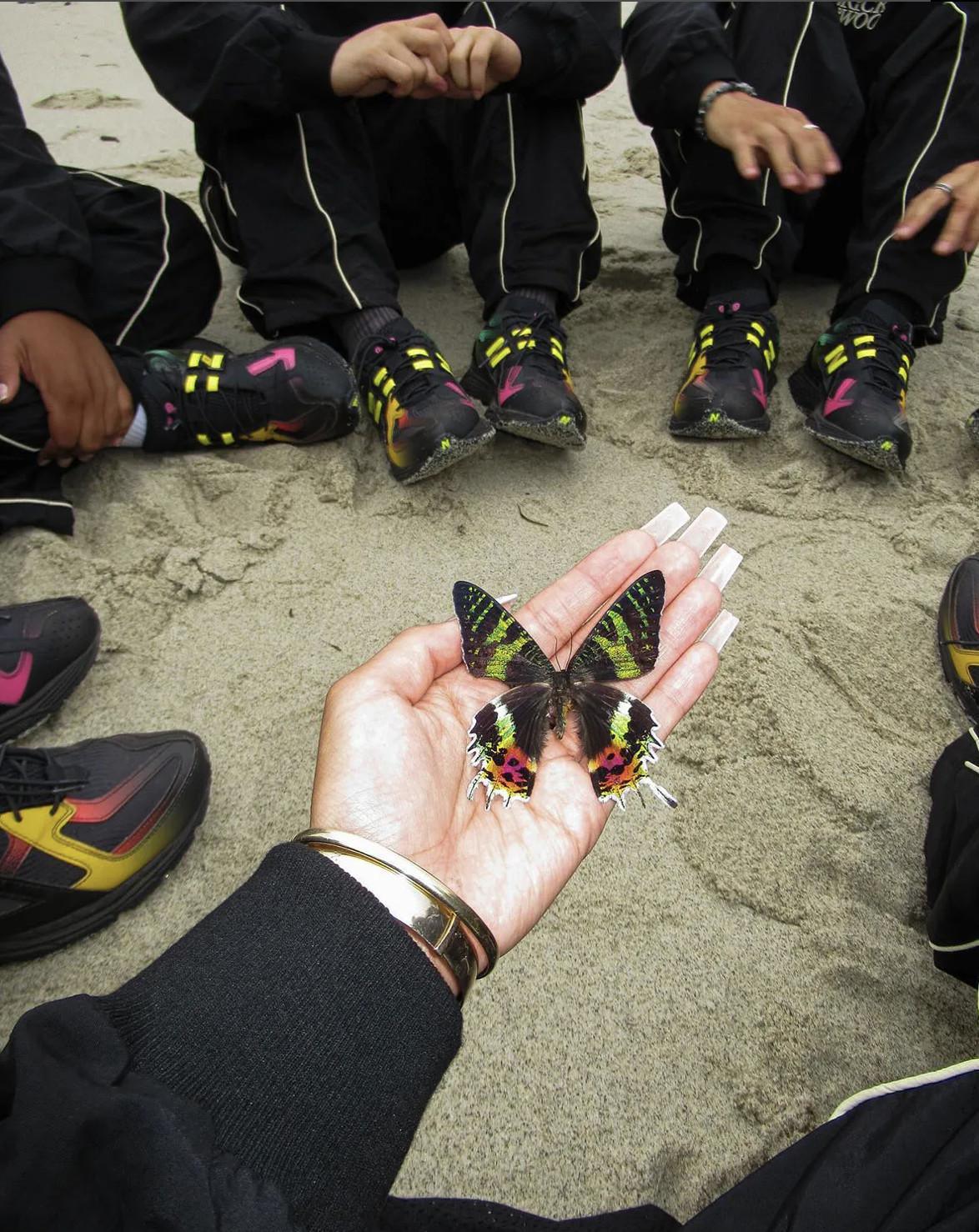 Bricks & Wood dévoile sa prochaine New Balance 1906U ultra-vibrante Bricks & Wood dévoile sa prochaine New Balance 1906U ultra-vibrante