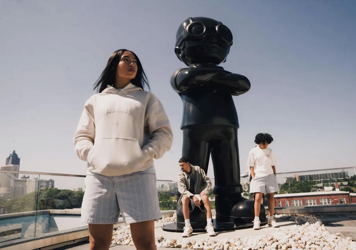 A Ma Maniére dévoile la Air Jordan 4 « While You Were Sleeping » A Ma Maniére dévoile la Air Jordan 4 « While You Were Sleeping »