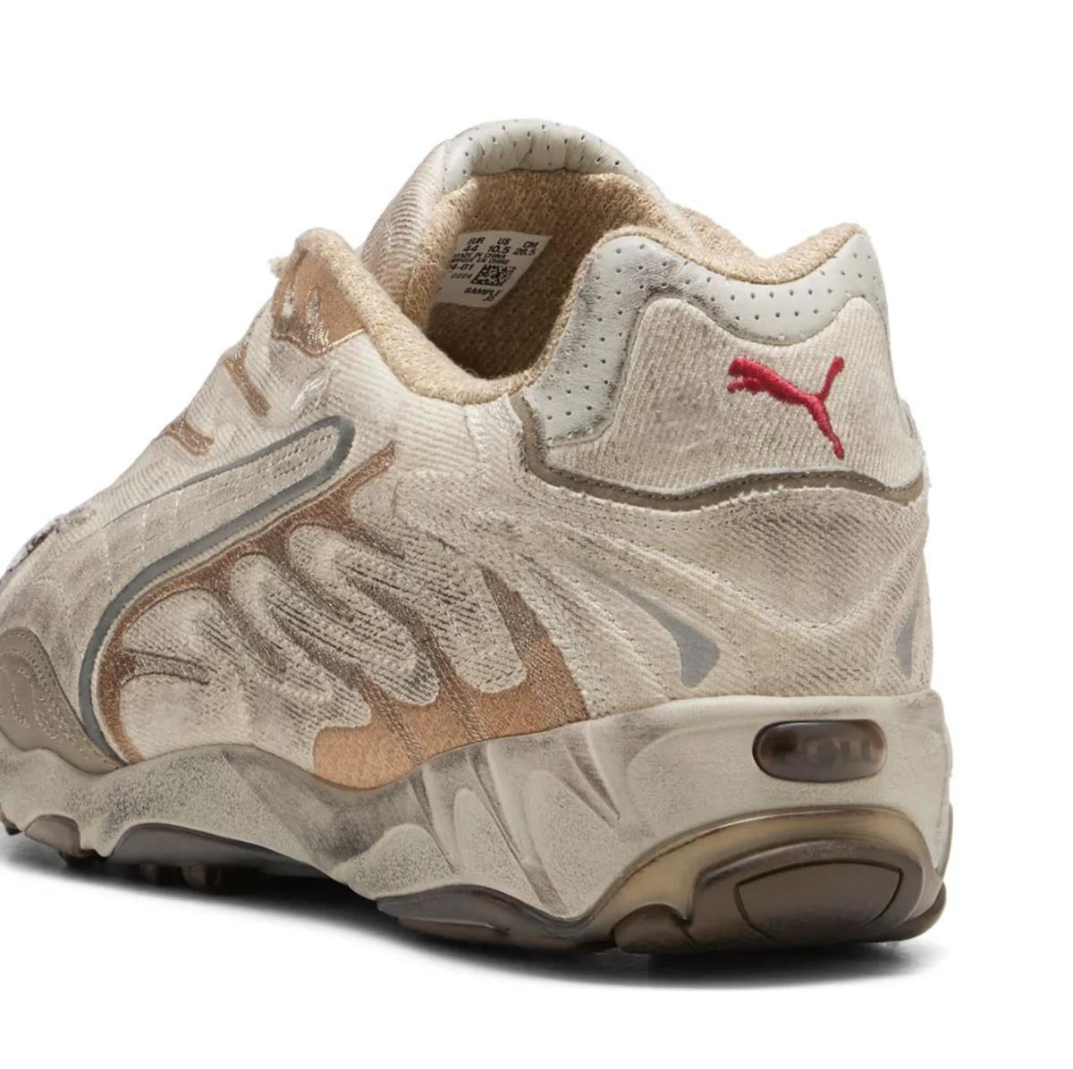 Le PUMA Inhale d'ASAP Rocky s'habille d'une couleur sombre et sale Le PUMA Inhale d'ASAP Rocky s'habille d'une couleur sombre et sale