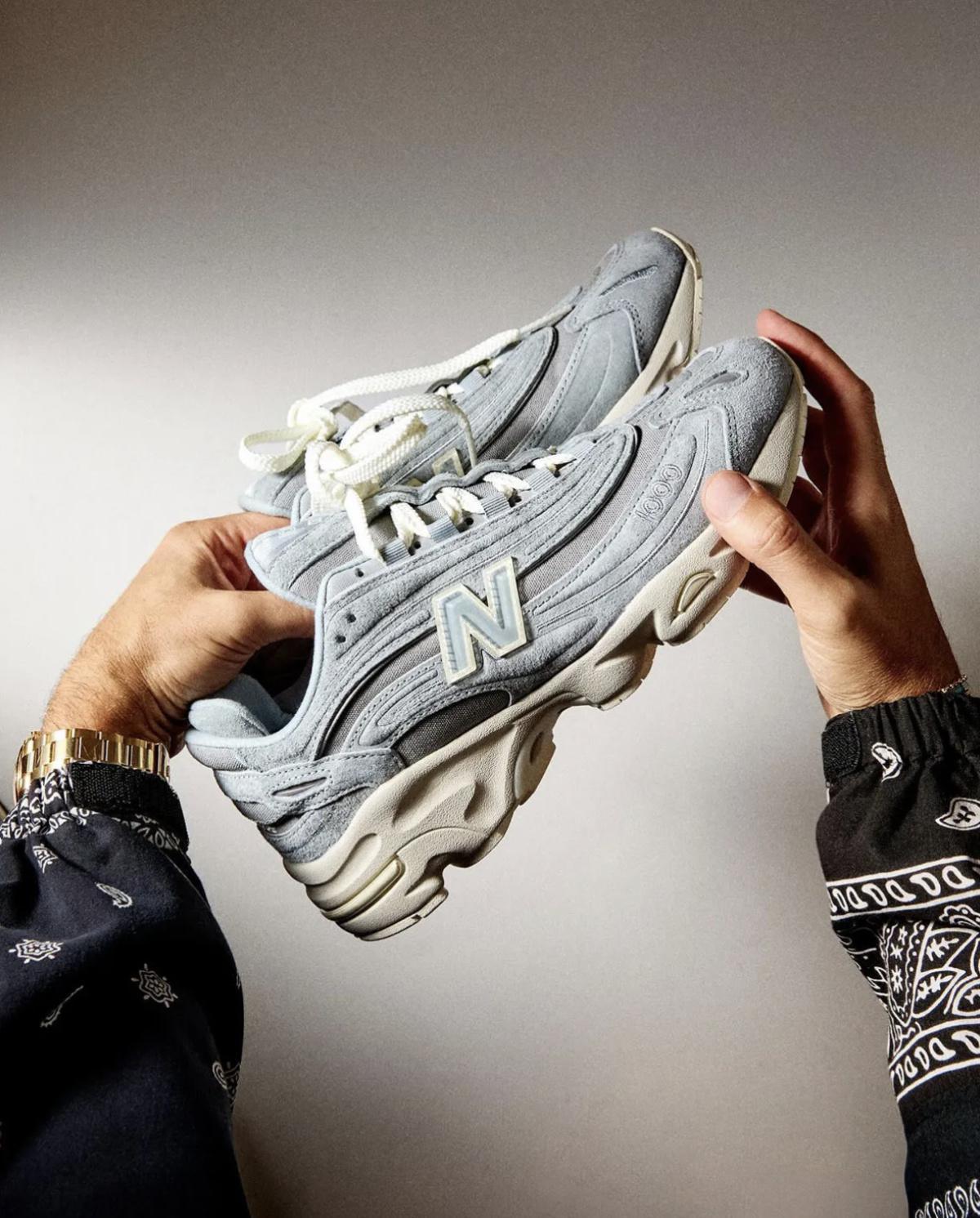 Ronnie Fieg dévoile les prochaines collaborations KITH x New Balance pour l'automne/hiver 2024 Ronnie Fieg dévoile les prochaines collaborations KITH x New Balance pour l'automne/hiver 2024