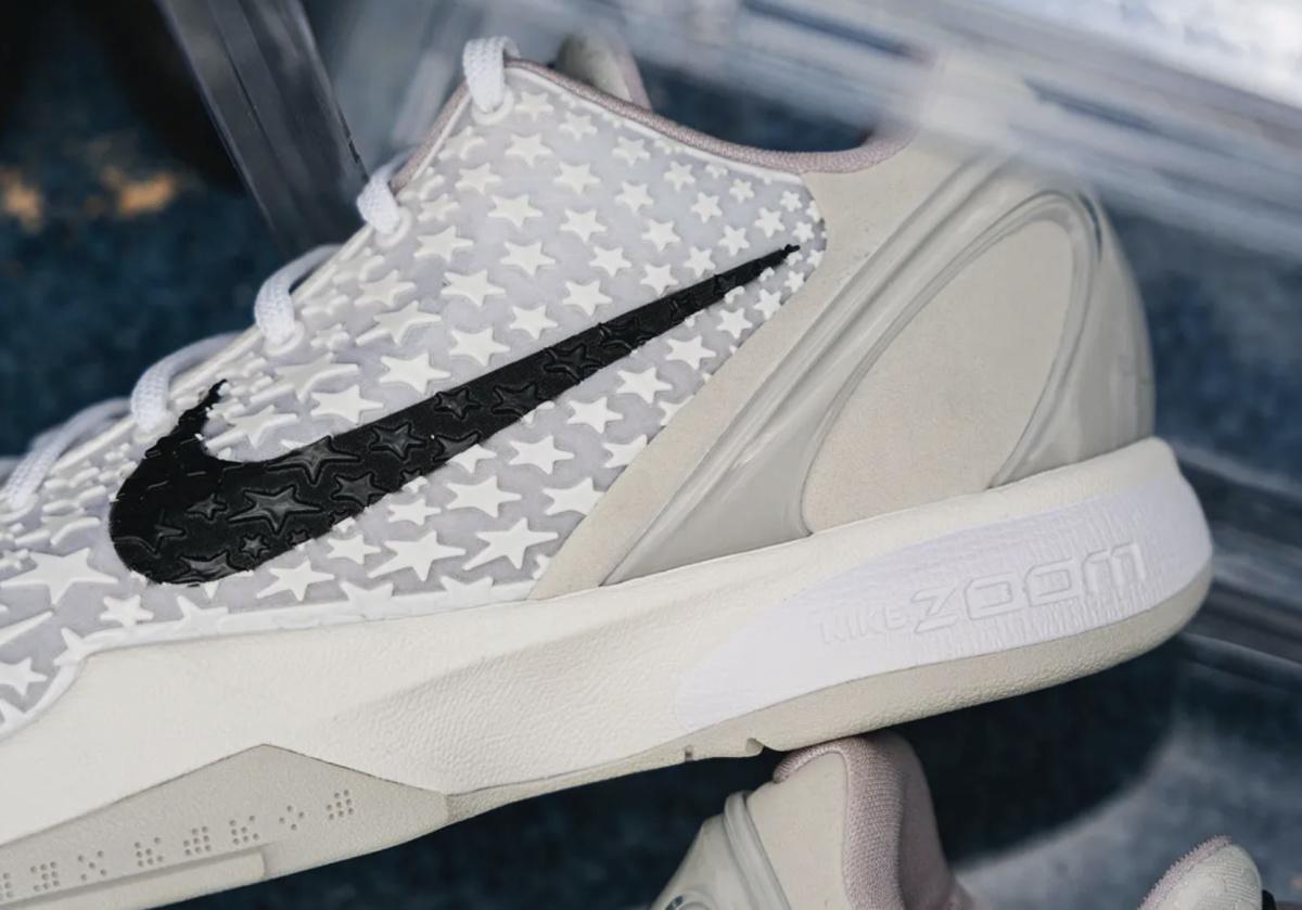 La Nike Kobe 6 Protro « All-Star 2.0 » ajoute un motif étoilé La Nike Kobe 6 Protro « All-Star 2.0 » ajoute un motif étoilé