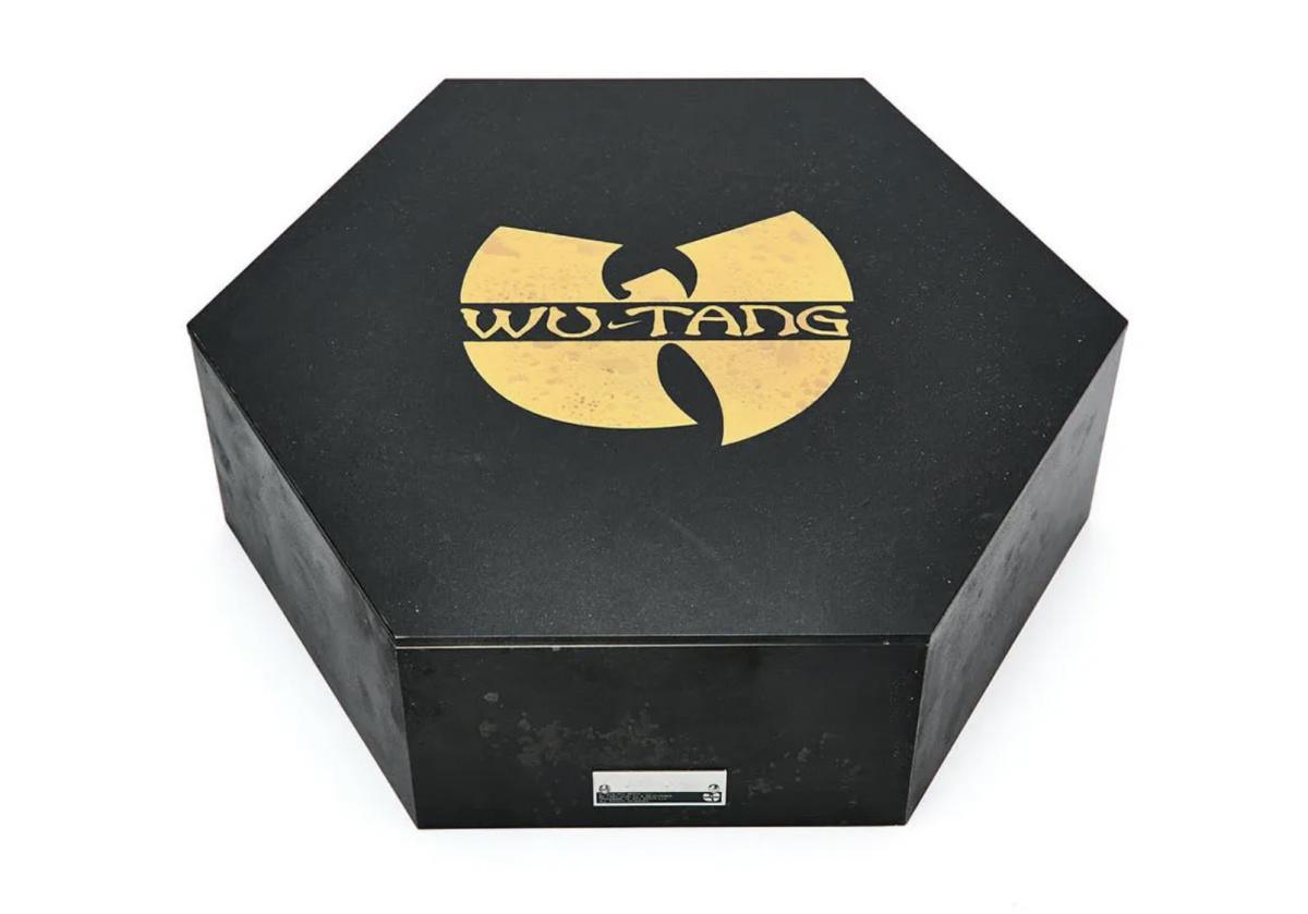 Wu-Tang Clan dévoile une boîte à chaussures édition spéciale pour la prochaine Nike Dunk High Wu-Tang Clan dévoile une boîte à chaussures édition spéciale pour la prochaine Nike Dunk High