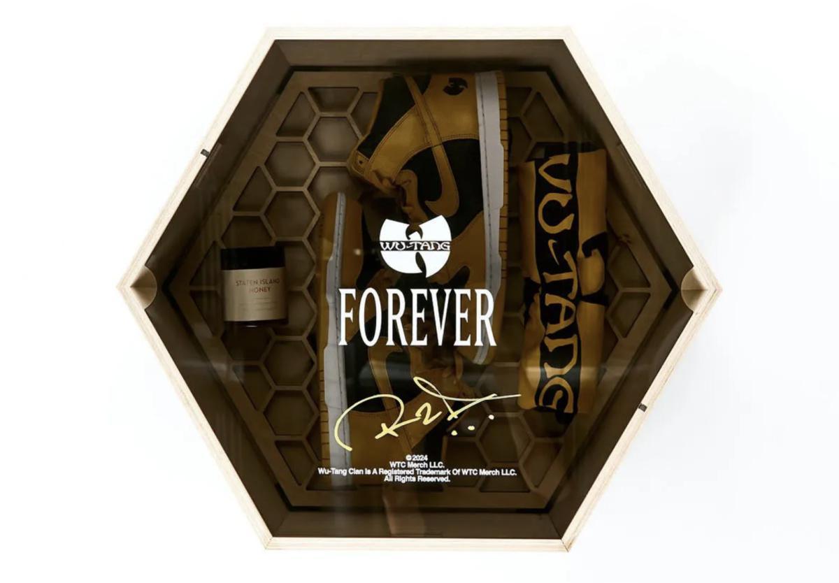Wu-Tang Clan dévoile une boîte à chaussures édition spéciale pour la prochaine Nike Dunk High Wu-Tang Clan dévoile une boîte à chaussures édition spéciale pour la prochaine Nike Dunk High