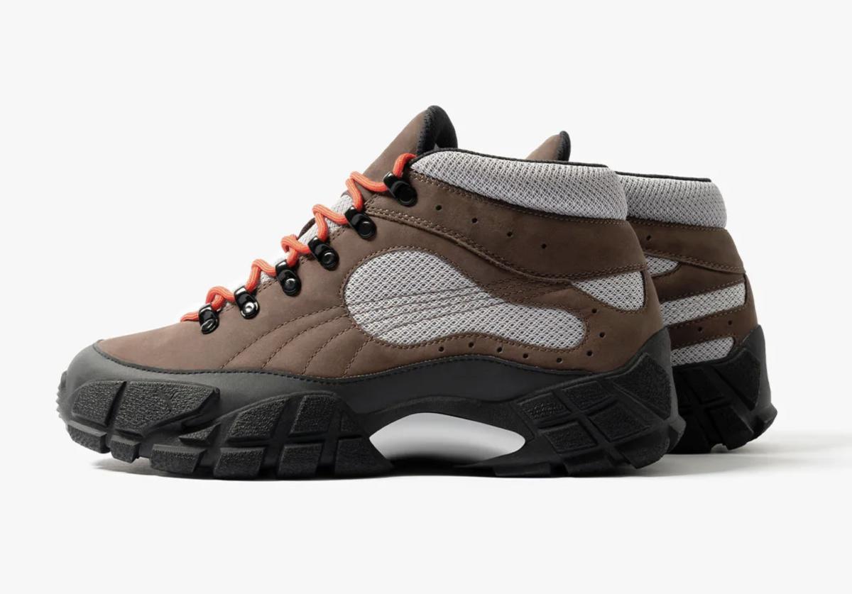 Skepta part en randonnée avec le Skope Forever Mid de PUMA Skepta part en randonnée avec le Skope Forever Mid de PUMA