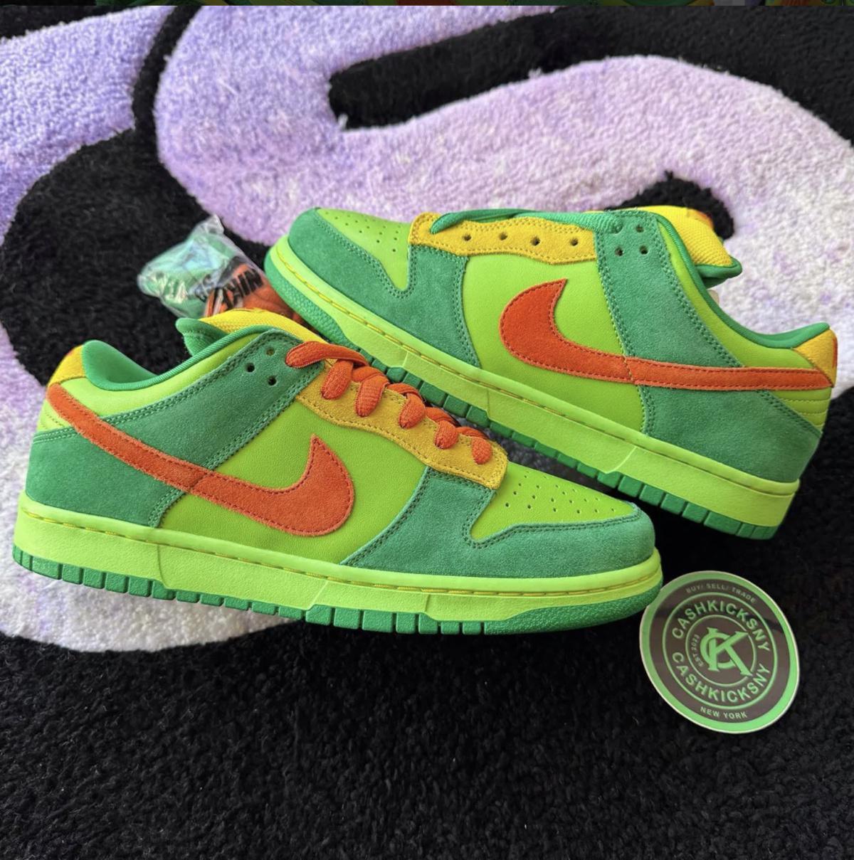 Nike SB Dunk Low « OFF ! » Échantillon de surfaces de spray anti-insectes Nike SB Dunk Low « OFF ! » Échantillon de surfaces de spray anti-insectes