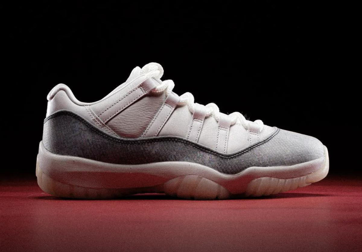 Gros plan sur l'Air Jordan 11 Low « Year Of The Snake »  Gros plan sur l'Air Jordan 11 Low « Year Of The Snake »