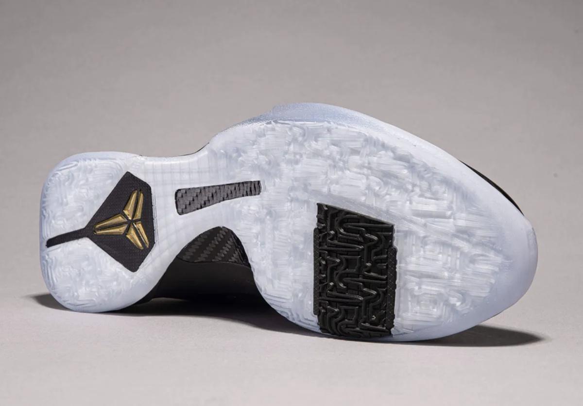 La Nike Kobe 9 Elite « Masterpiece » dévoilée à l'occasion de l'annonce de l'année du Mamba La Nike Kobe 9 Elite « Masterpiece » dévoilée à l'occasion de l'annonce de l'année du Mamba