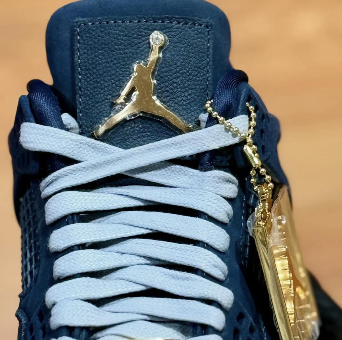 L'université d'Howard reçoit le traitement « First Class » de l'Air Jordan 4 PE L'université d'Howard reçoit le traitement « First Class » de l'Air Jordan 4 PE