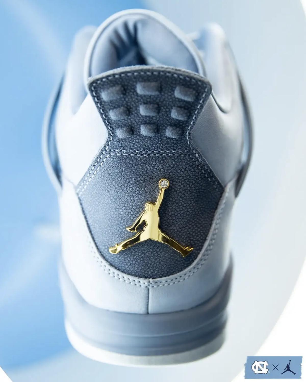 L'Air Jordan 4 « UNC » PE dévoilé avec encore plus de bleu universitaire L'Air Jordan 4 « UNC » PE dévoilé avec encore plus de bleu universitaire