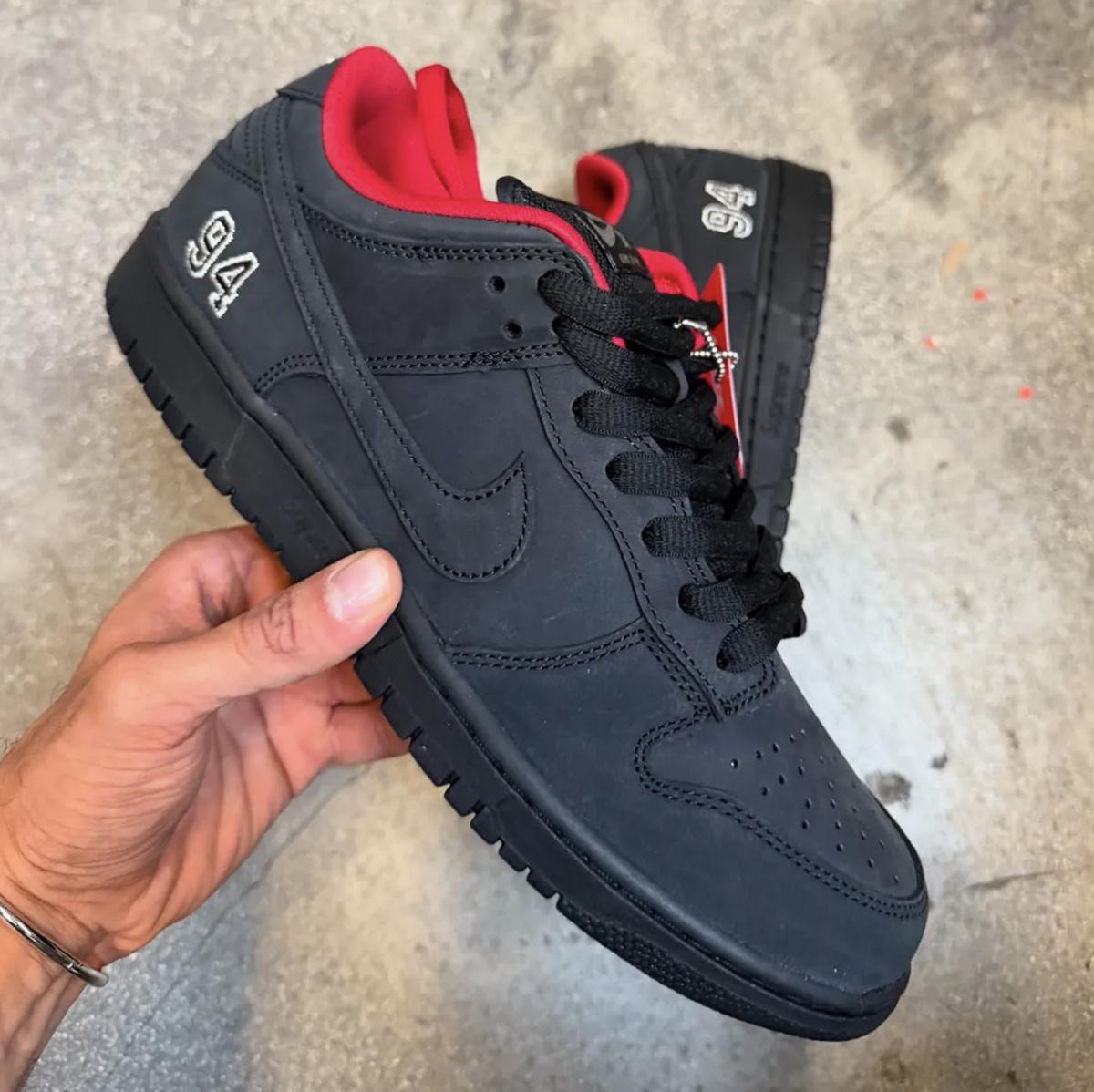 La collection complète Supreme x Nike SB Dunk Low sortira en mai La collection complète Supreme x Nike SB Dunk Low sortira en mai