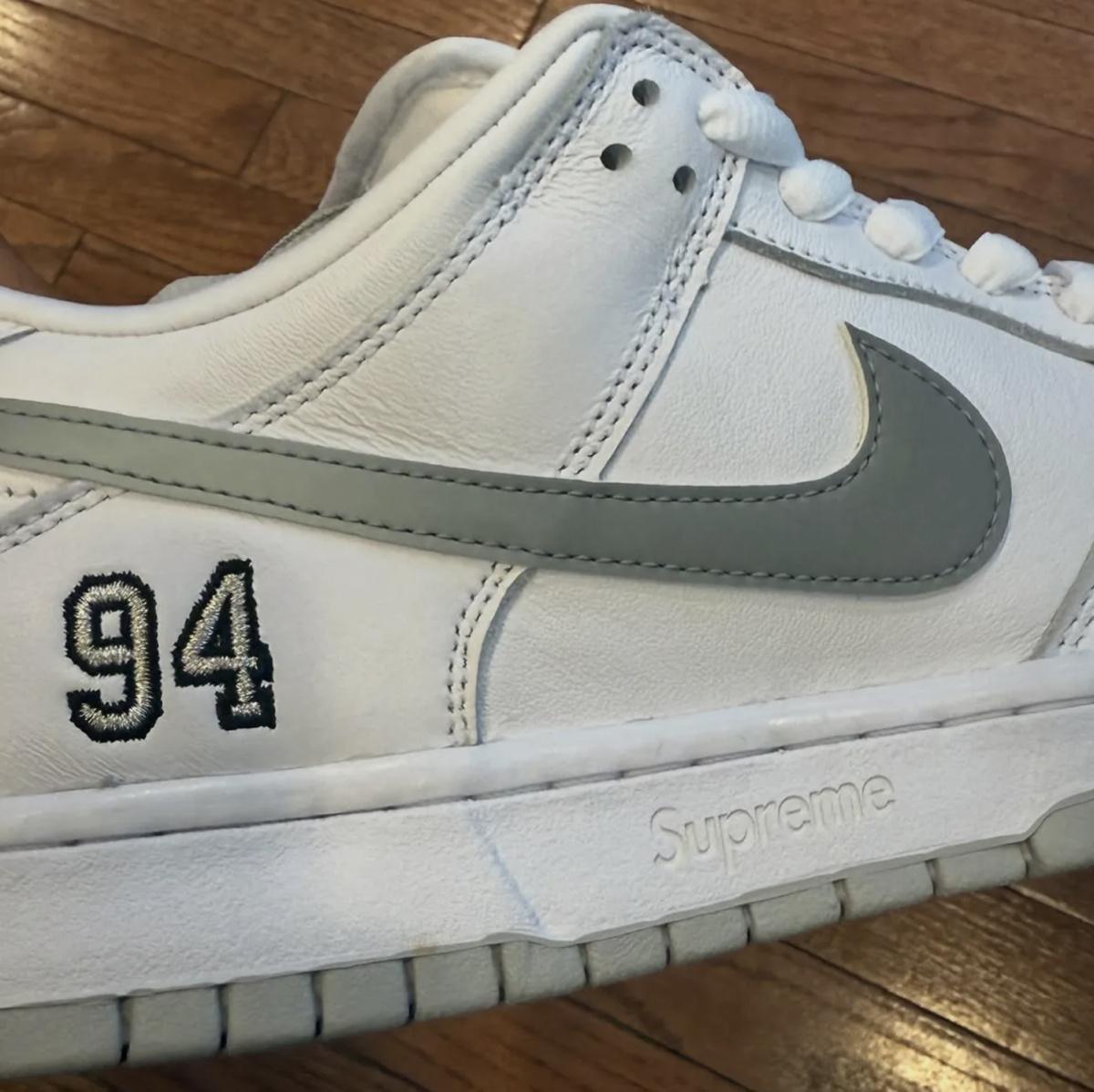 La collection complète Supreme x Nike SB Dunk Low sortira en mai La collection complète Supreme x Nike SB Dunk Low sortira en mai