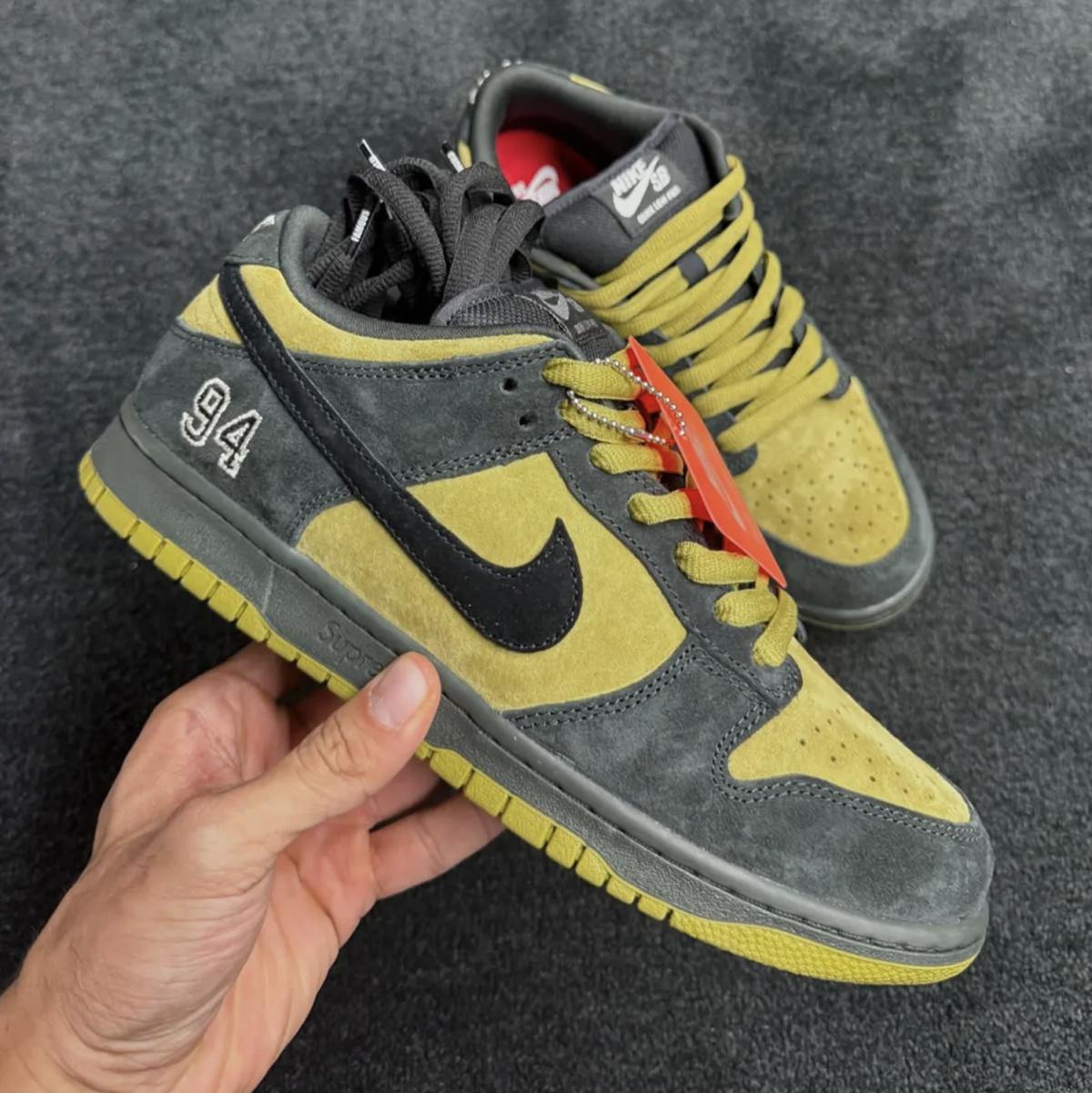 La collection complète Supreme x Nike SB Dunk Low sortira en mai La collection complète Supreme x Nike SB Dunk Low sortira en mai