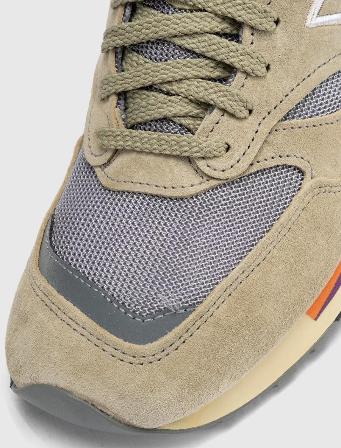 La Salehe Bembury x New Balance 1500 « Growth Be The Tree » sera disponible le 6 février. La Salehe Bembury x New Balance 1500 « Growth Be The Tree » sera disponible le 6 février.