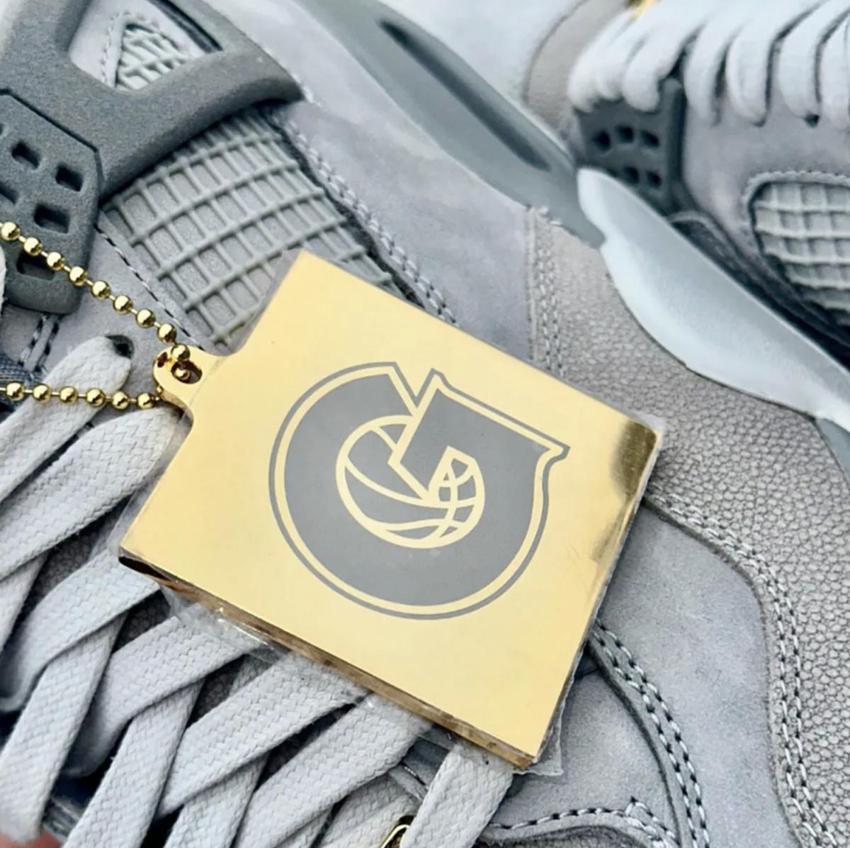 Les Georgetown Hoyas rejoignent la classe 2025 de l'Air Jordan 4 PE Les Georgetown Hoyas rejoignent la classe 2025 de l'Air Jordan 4 PE