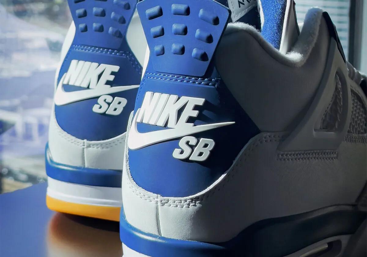 Gros plan sur la Nike SB Air Jordan 4 « Midnight Navy » 