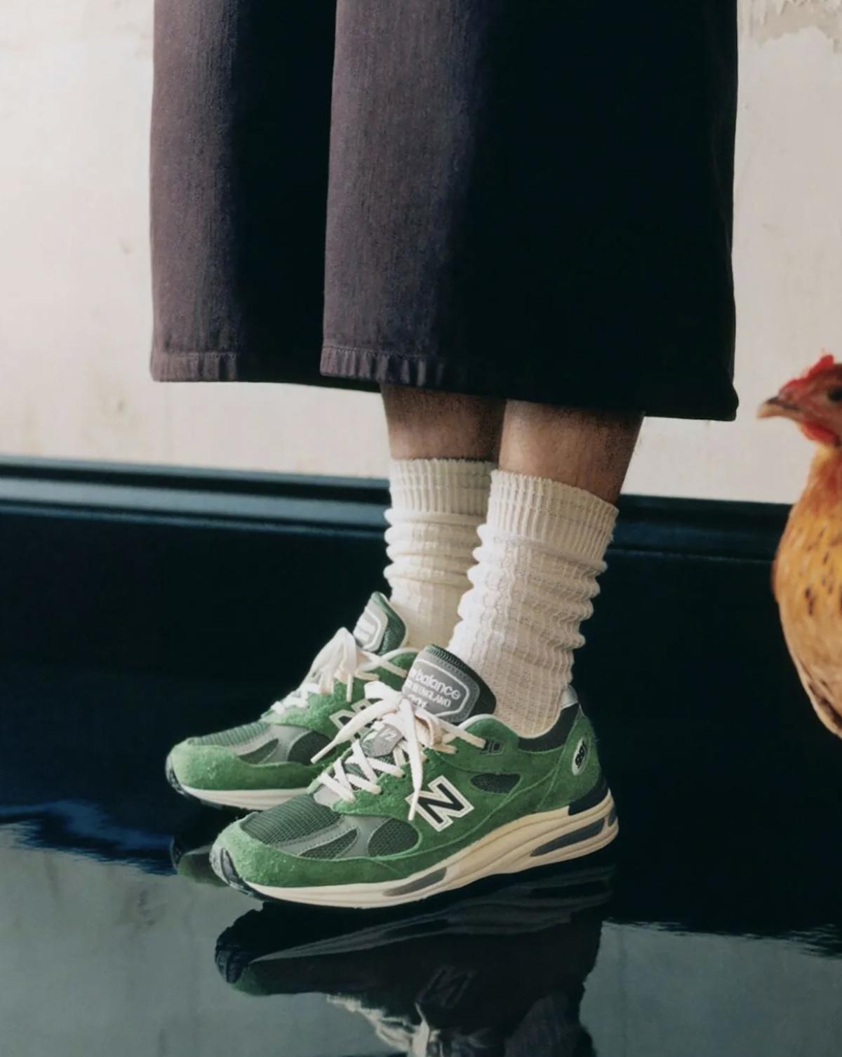 New Balance lance la collection MADE In UK centrée sur le « luxe tranquille ».