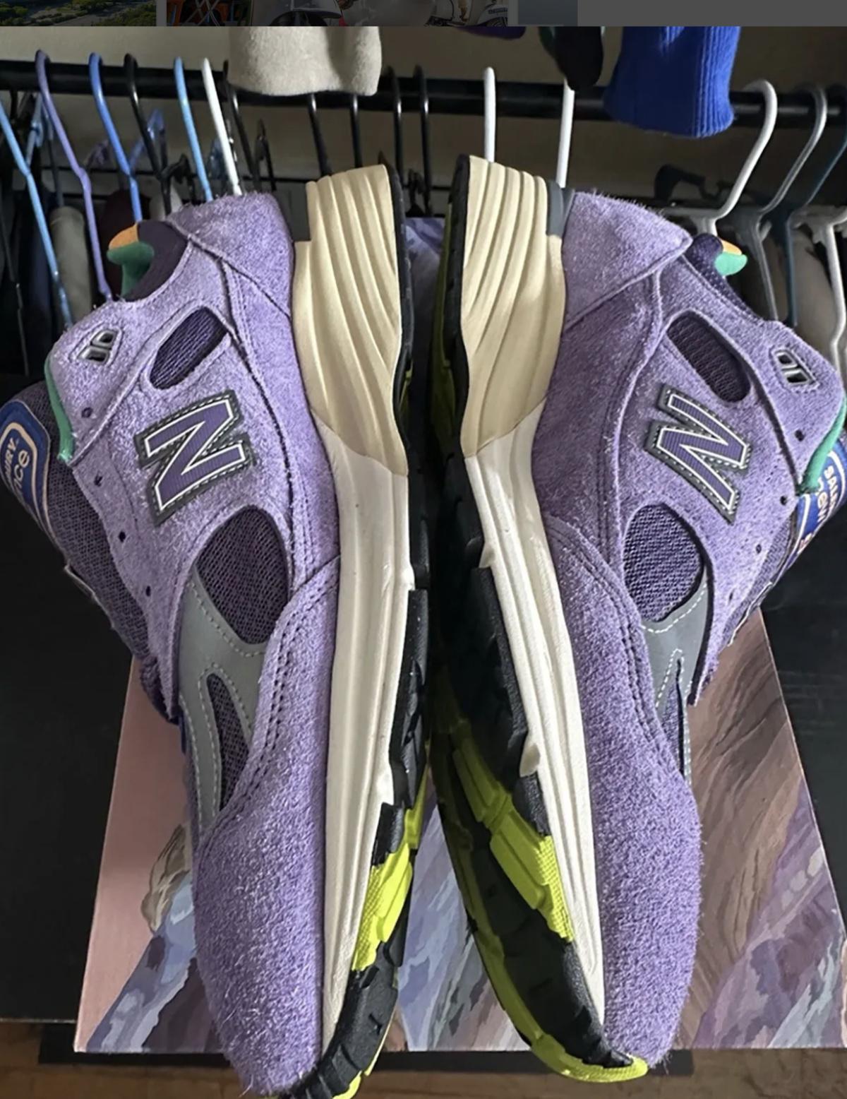 Nouvelles images de la Salehe Bembury x New Balance 991v2 « Colors Be The Palette ». Nouvelles images de la Salehe Bembury x New Balance 991v2 « Colors Be The Palette ».