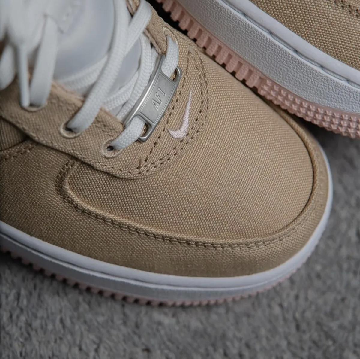 Nettoyage à sec uniquement : La Nike Air Force 1 « Linen Canvas » sera disponible le 20 mars