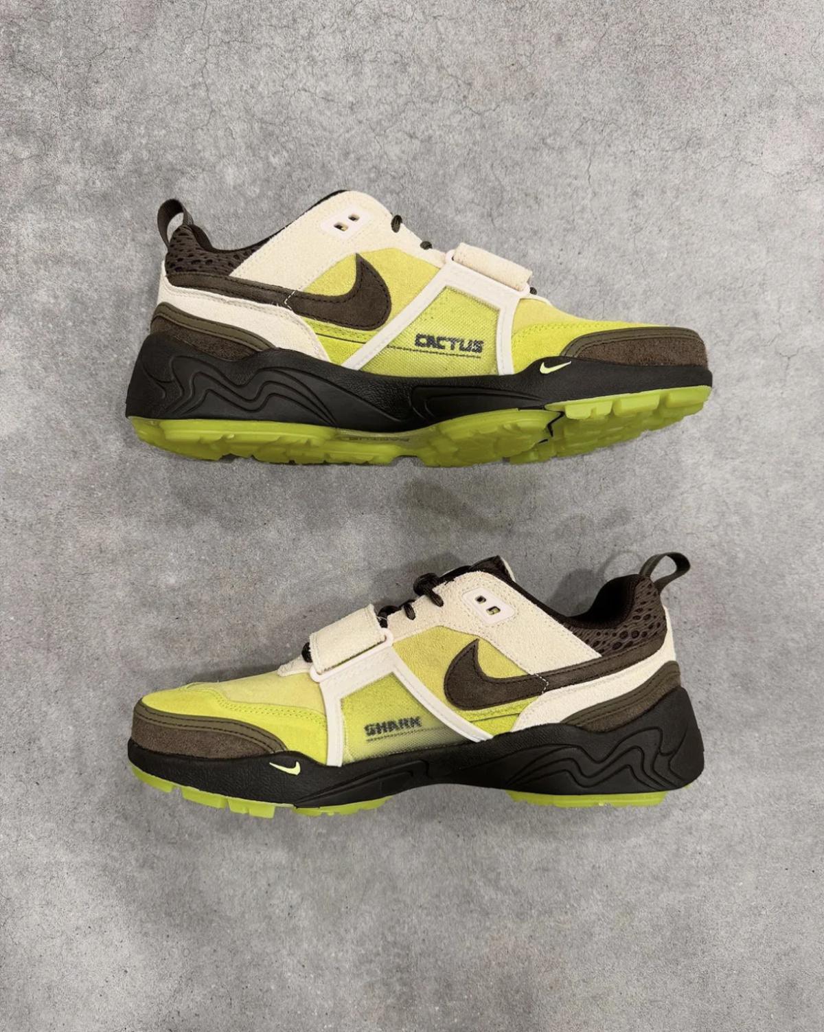 Images détaillées de la collection Travis Scott x Nike Zoom Field Jaxx « Limelight ».