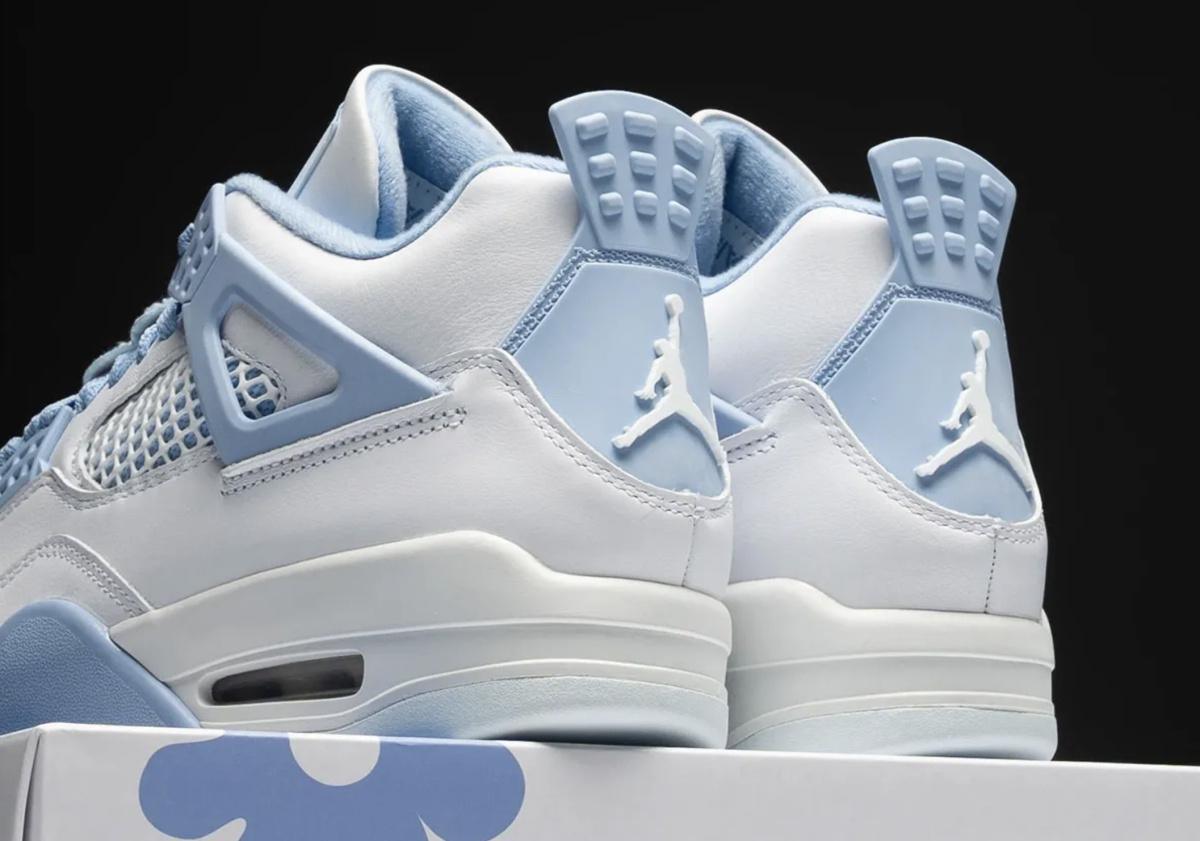  Air Jordan 4 “Forget Me Not”
