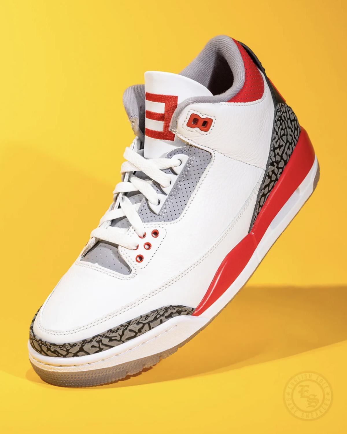 Regard détaillé sur l'Eminem x Air Jordan 3 « Super Bowl »