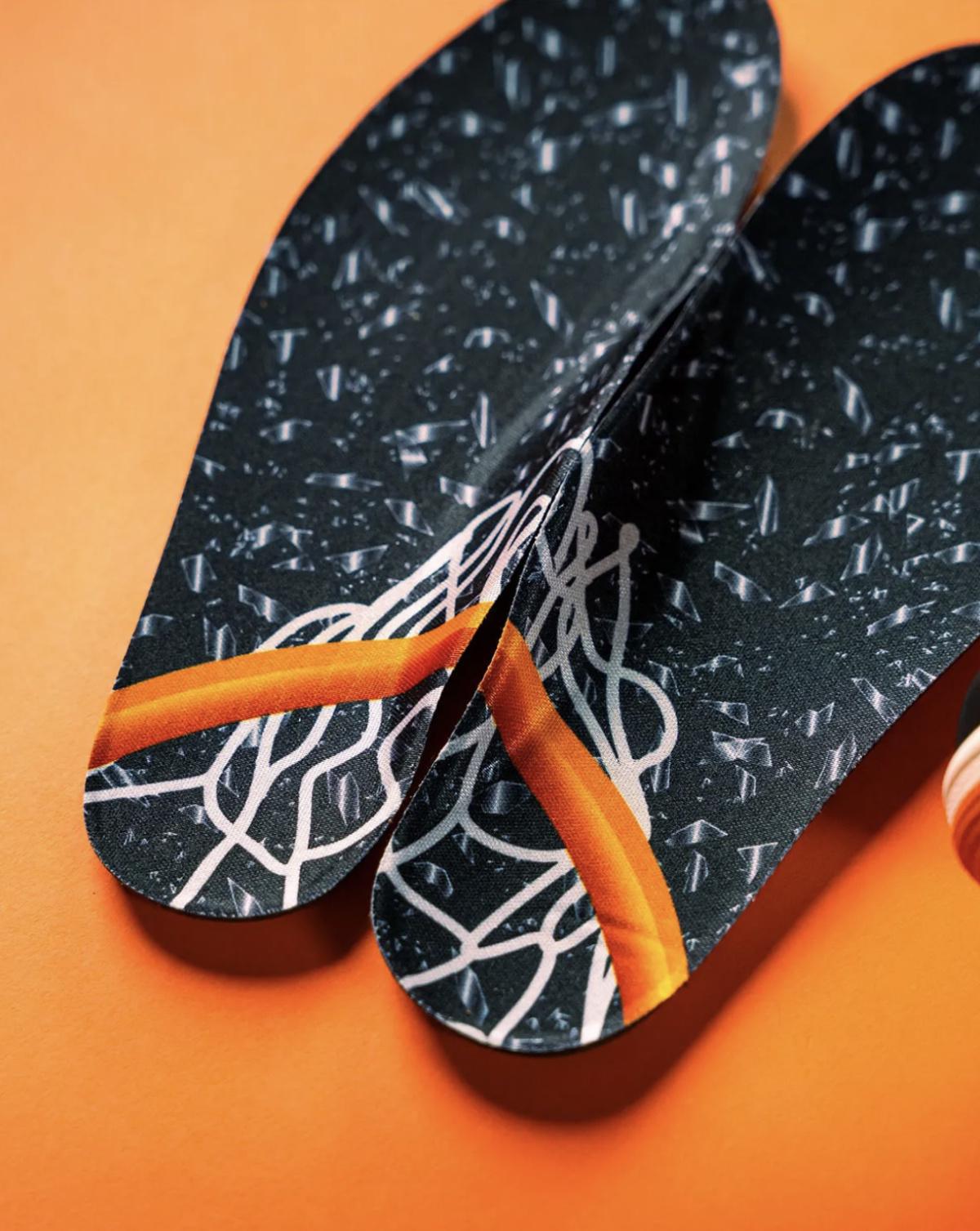 Regard détaillé sur l'Air Jordan 1 « Shattered Backboard » 2025 Regard détaillé sur l'Air Jordan 1 « Shattered Backboard » 2025