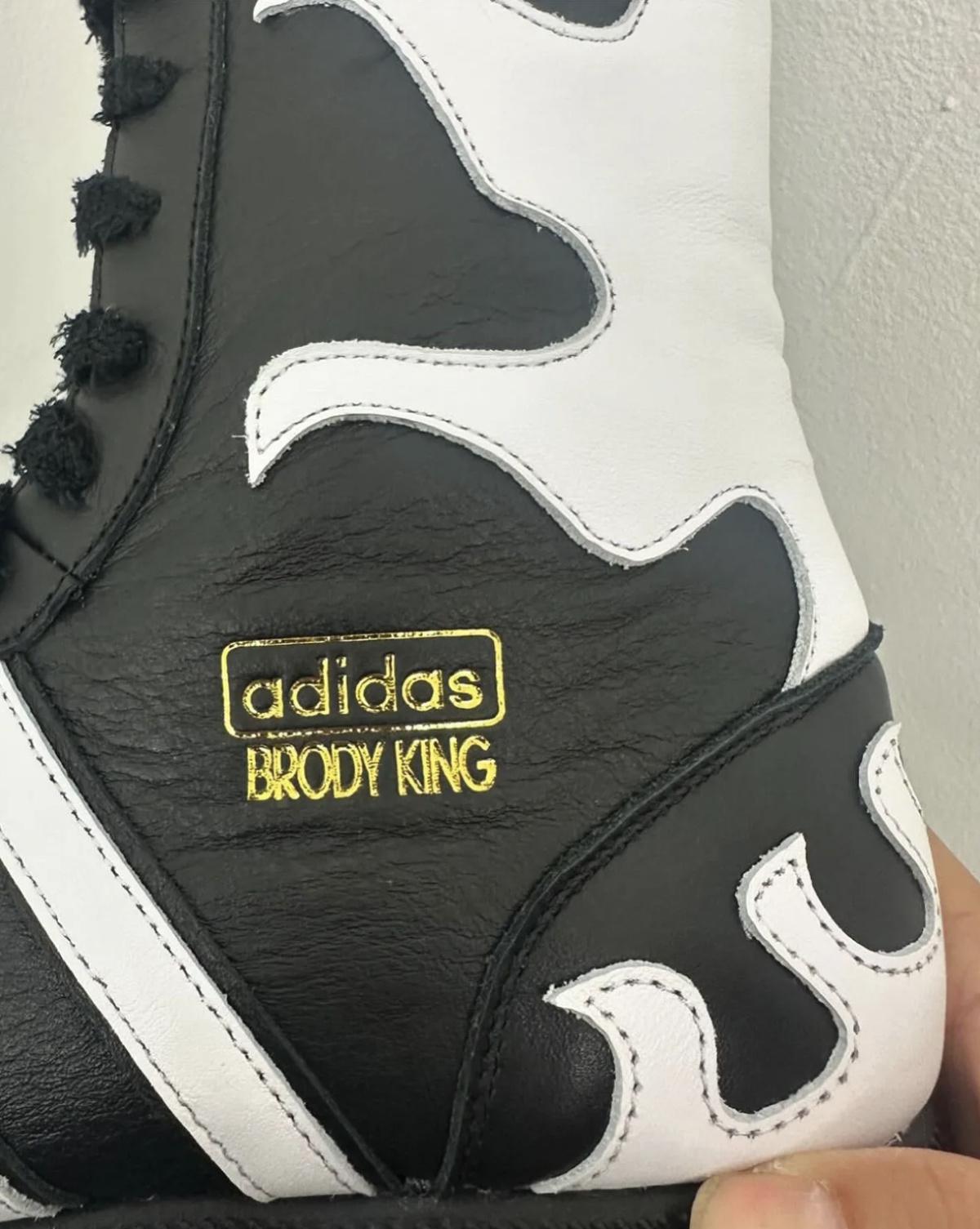 Brain Dead présente en avant-première la collection adidas Originals pour l'automne-hiver 2025 Brain Dead présente en avant-première la collection adidas Originals pour l'automne-hiver 2025