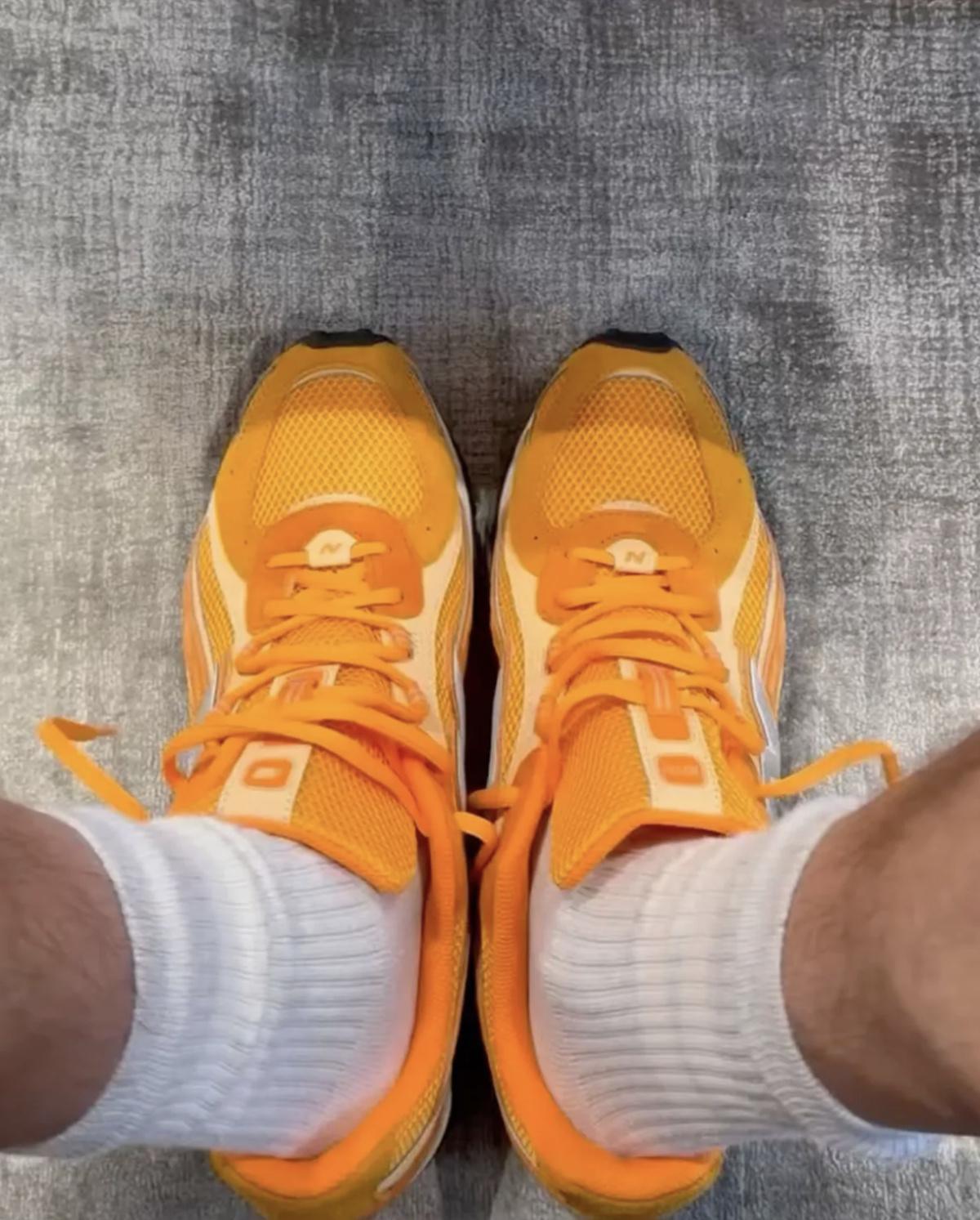 Ronnie Fieg prend des couleurs inhabituelles pour la Kith x New Balance 204L