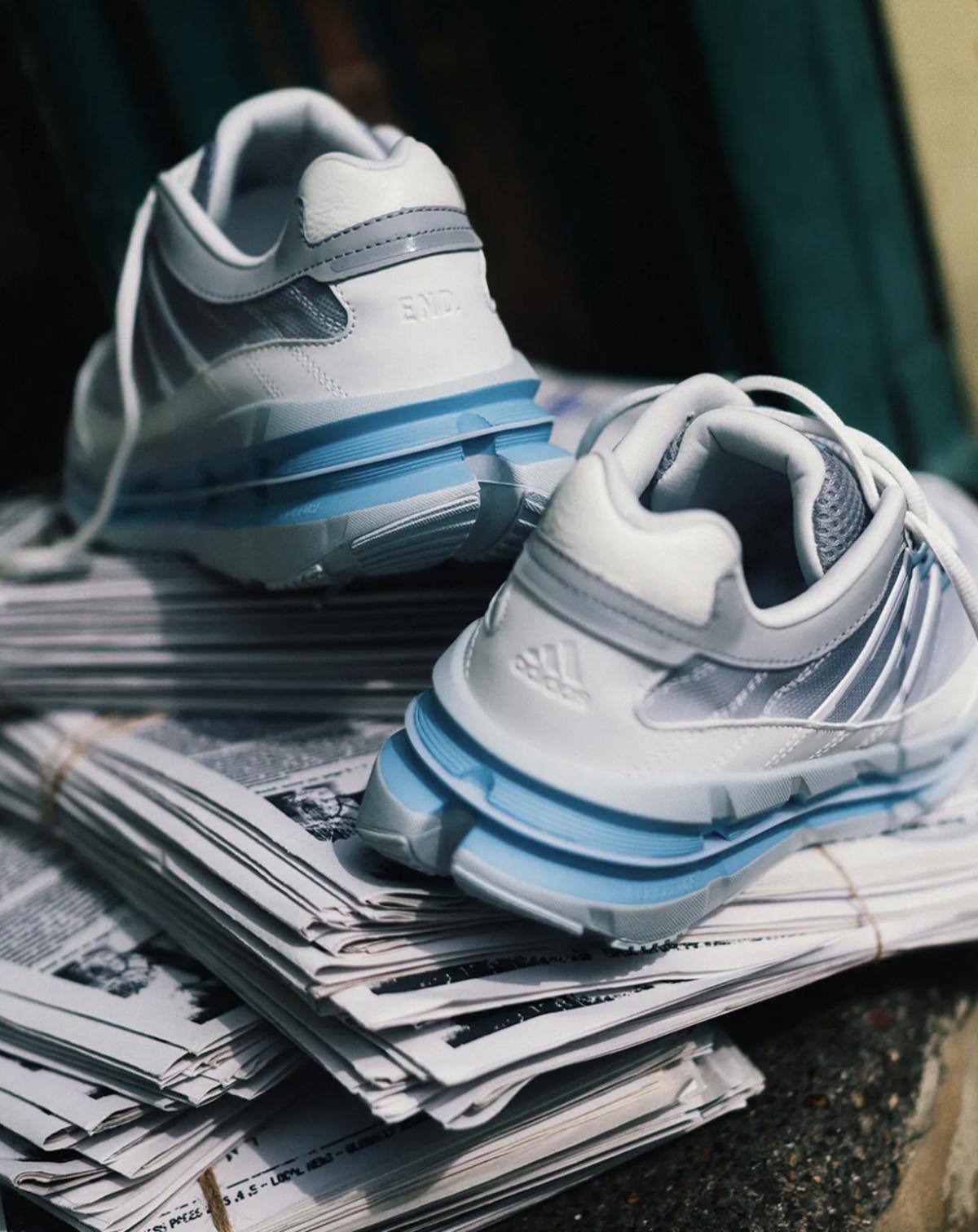 END. Les vêtements font un clin d'œil aux magasins de quartier avec une adidas HRMY inspirée par les marchands de journaux