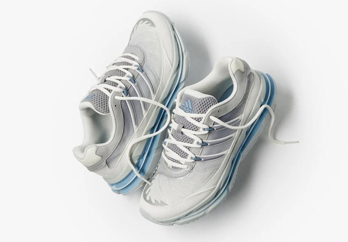 END. Les vêtements font un clin d'œil aux magasins de quartier avec une adidas HRMY inspirée par les marchands de journaux
