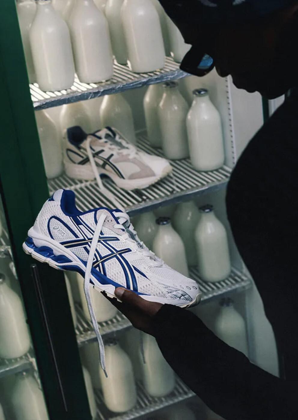 END. Une ASICS GEL-Nimbus 10.1 inspirée par le lait