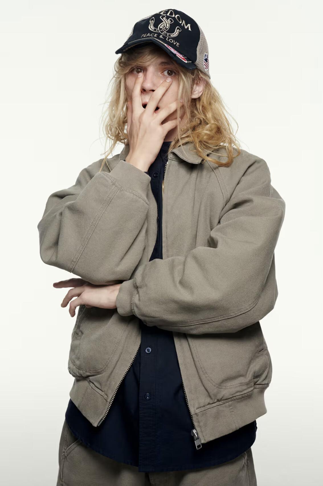 Palace dévoile son lookbook pour l'automne 2025