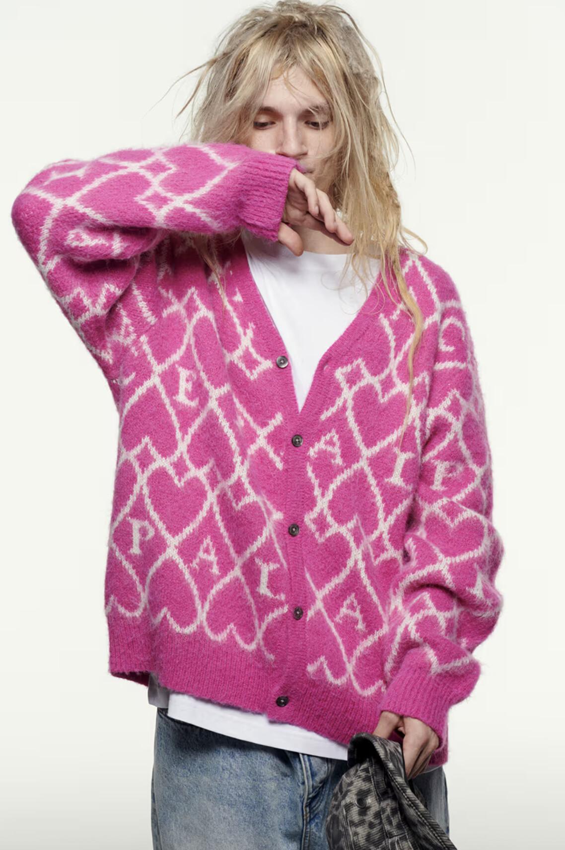 Palace dévoile son lookbook pour l'automne 2025 Palace dévoile son lookbook pour l'automne 2025