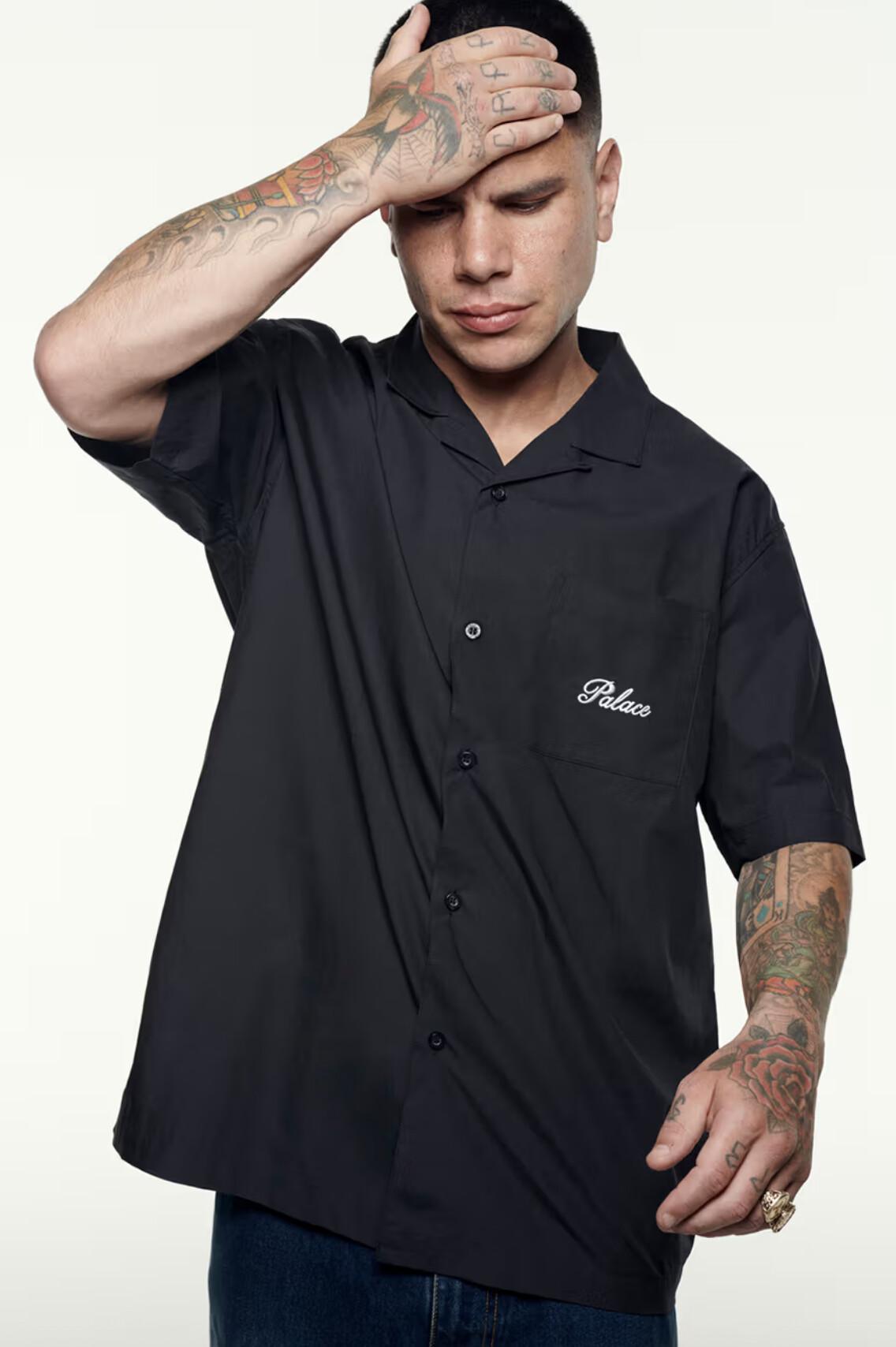 Palace dévoile son lookbook pour l'automne 2025 Palace dévoile son lookbook pour l'automne 2025