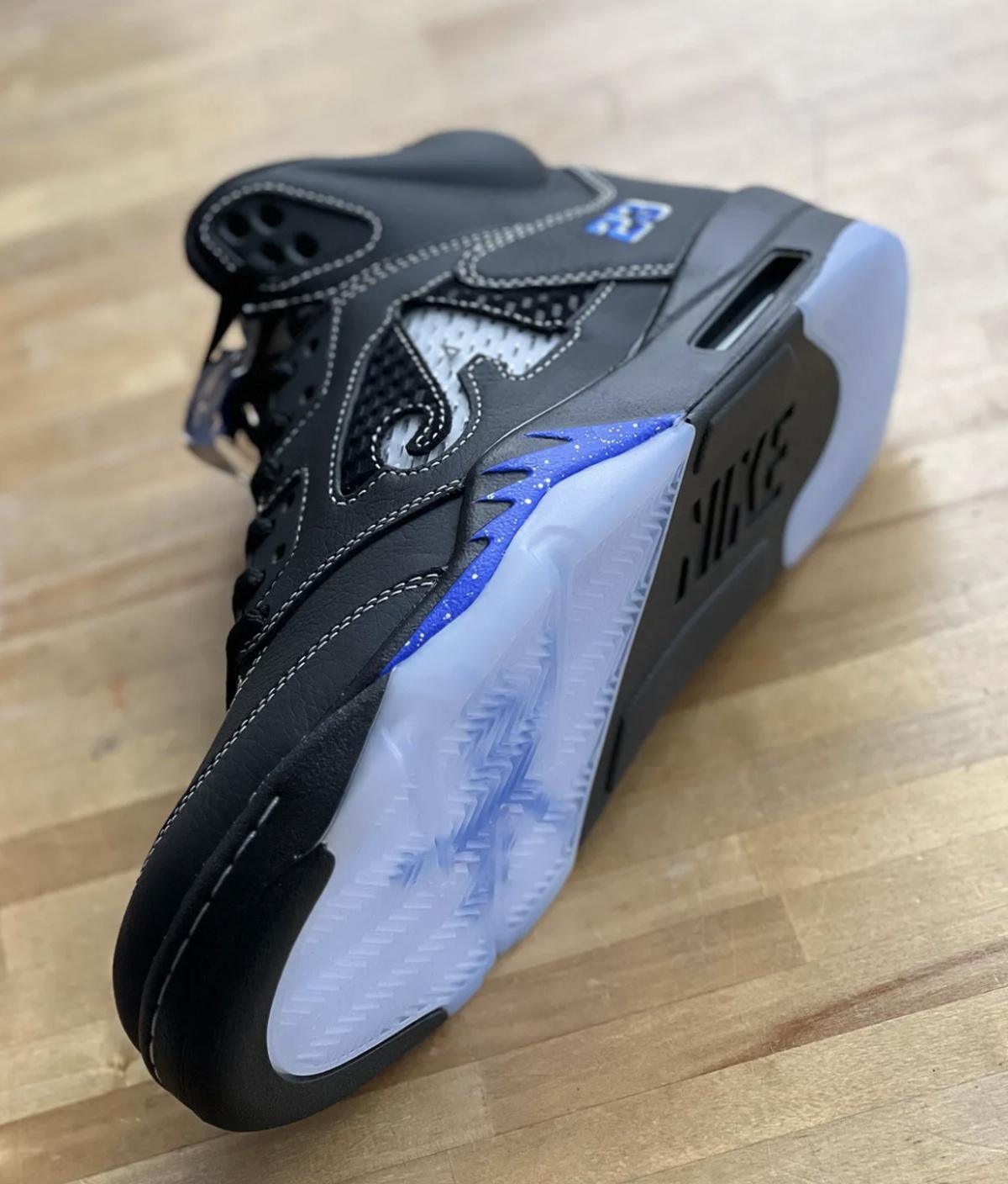 Awake NY x Air Jordan 5 — L’éclat rose d’une 5e révolution Awake NY x Air Jordan 5 — L’éclat rose d’une 5e révolution