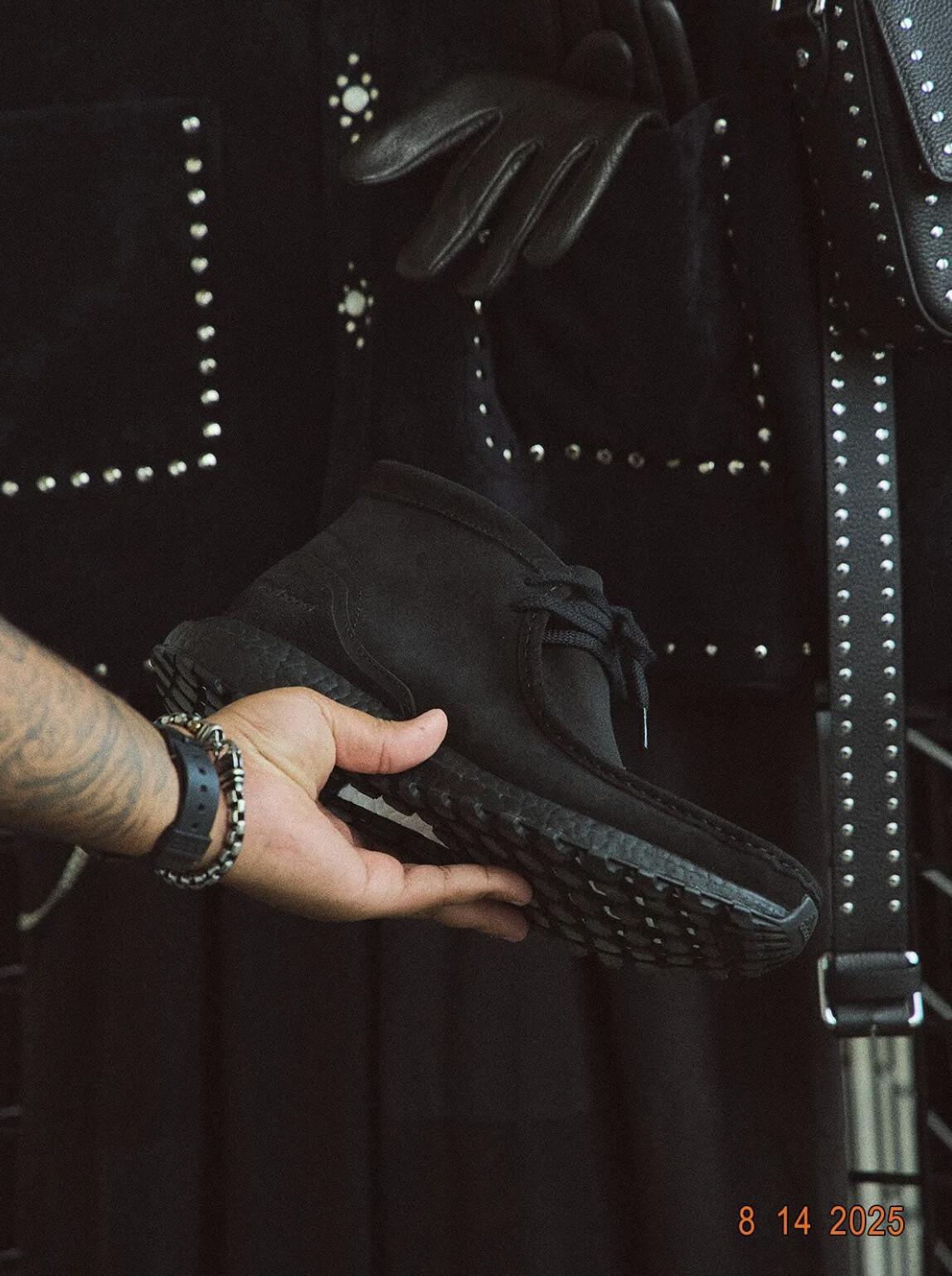 Ronnie Fieg x Clarks x adidas Wallabee UltraBoost — Quand l’héritage glisse vers demain