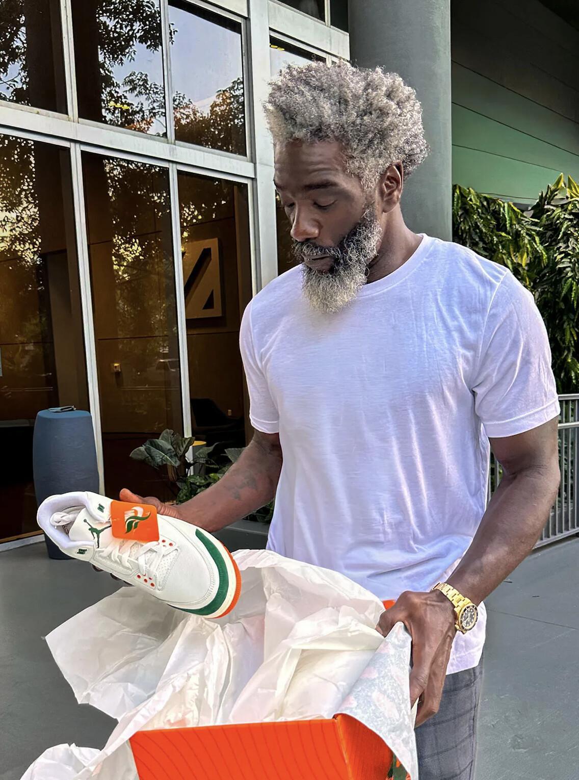 SoleFly x Air Jordan 3 — Quand Miami s’empare du jumpman