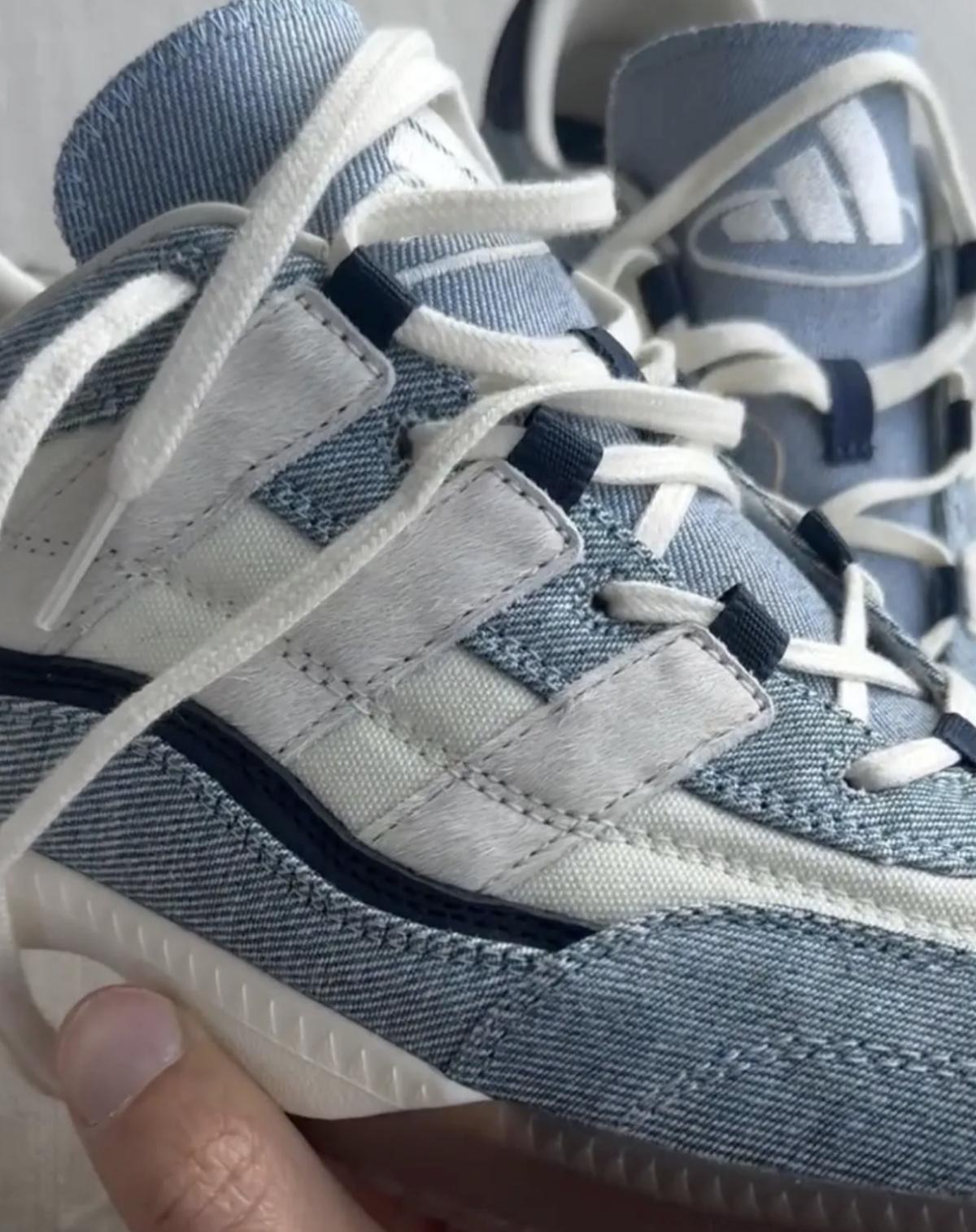 Kith x adidas Supernova Indoor “Denim” — Le fantôme du foot en salle des 90’s revient à la vie Kith x adidas Supernova Indoor “Denim” — Le fantôme du foot en salle des 90’s revient à la vie